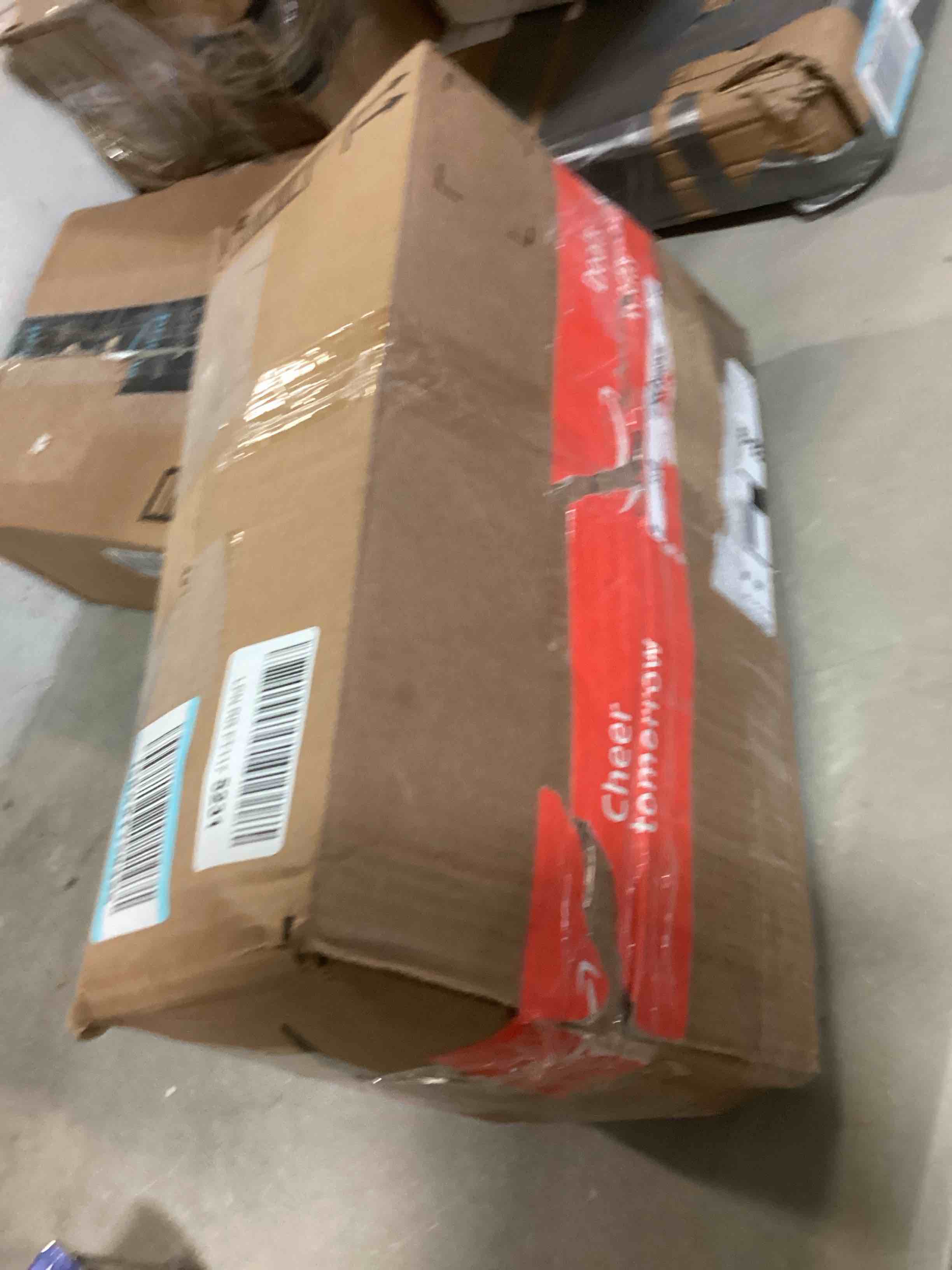 https://s3.amazonaws.com/lotting-images-prod/bidfta/BLU5533803_1702580999771.jpeg