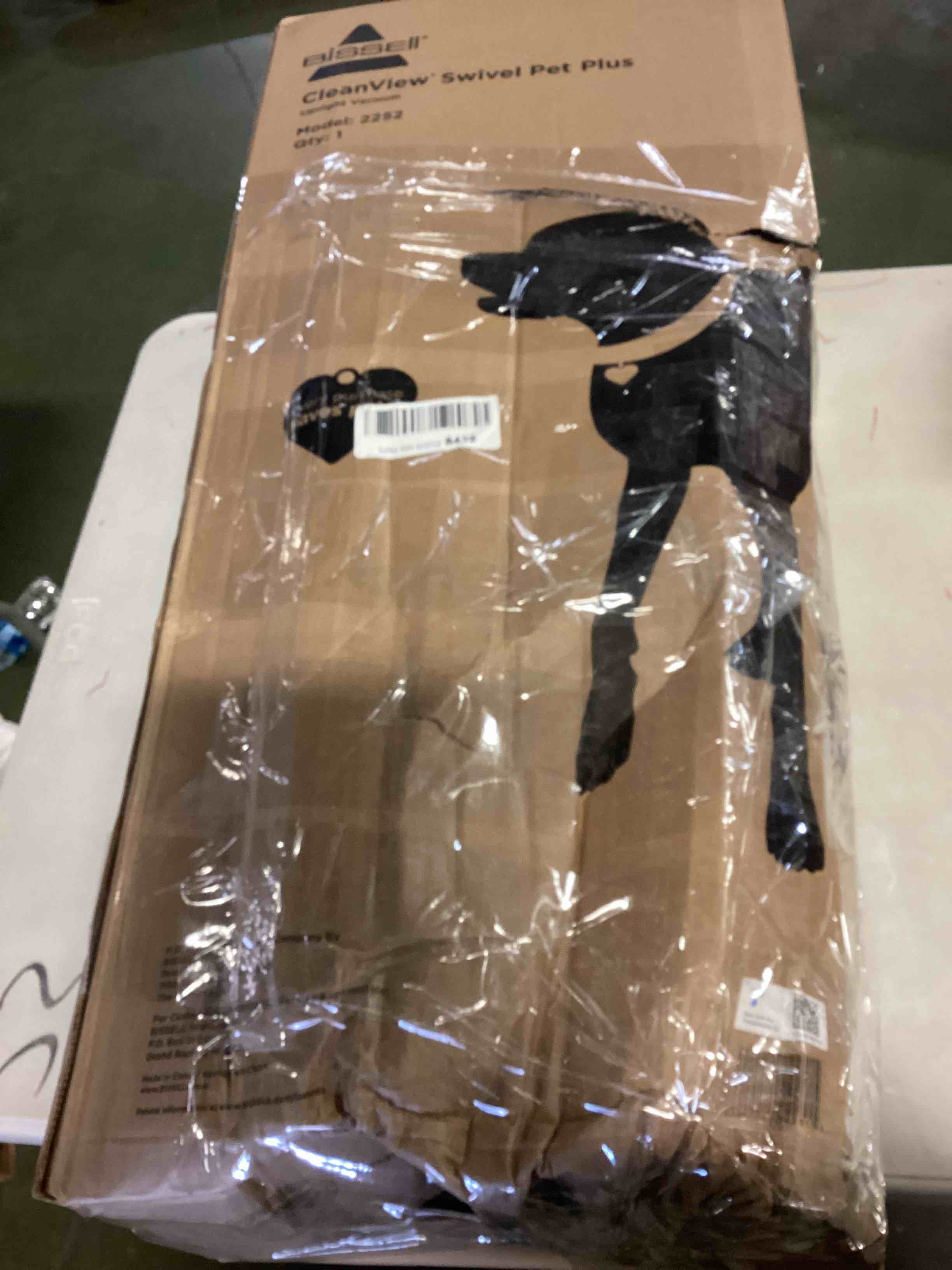 https://s3.amazonaws.com/lotting-images-prod/bidfta/BLU5534412_1703091050833.jpeg