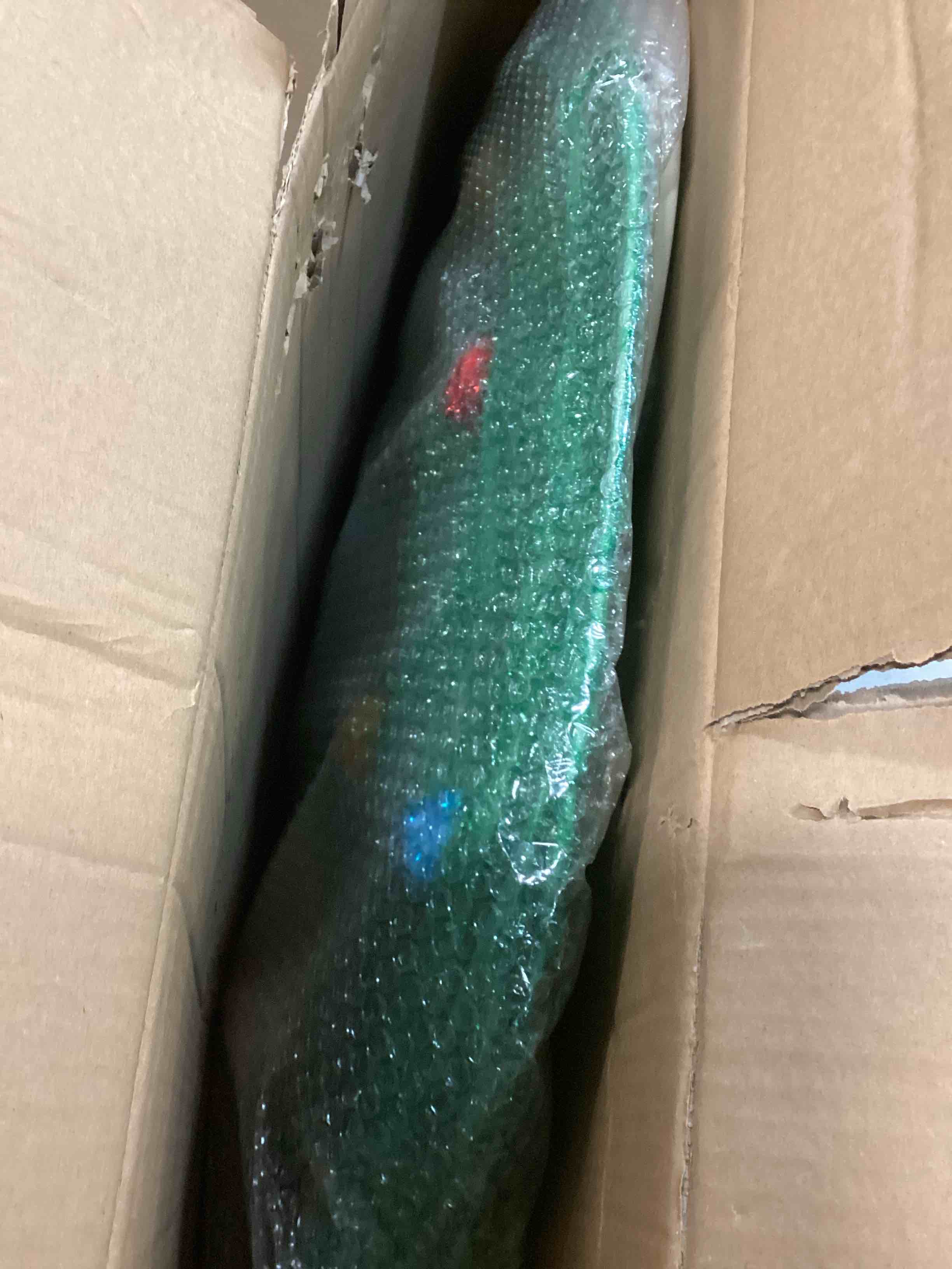 https://s3.amazonaws.com/lotting-images-prod/bidfta/BLU5535060_1703687037446.jpeg