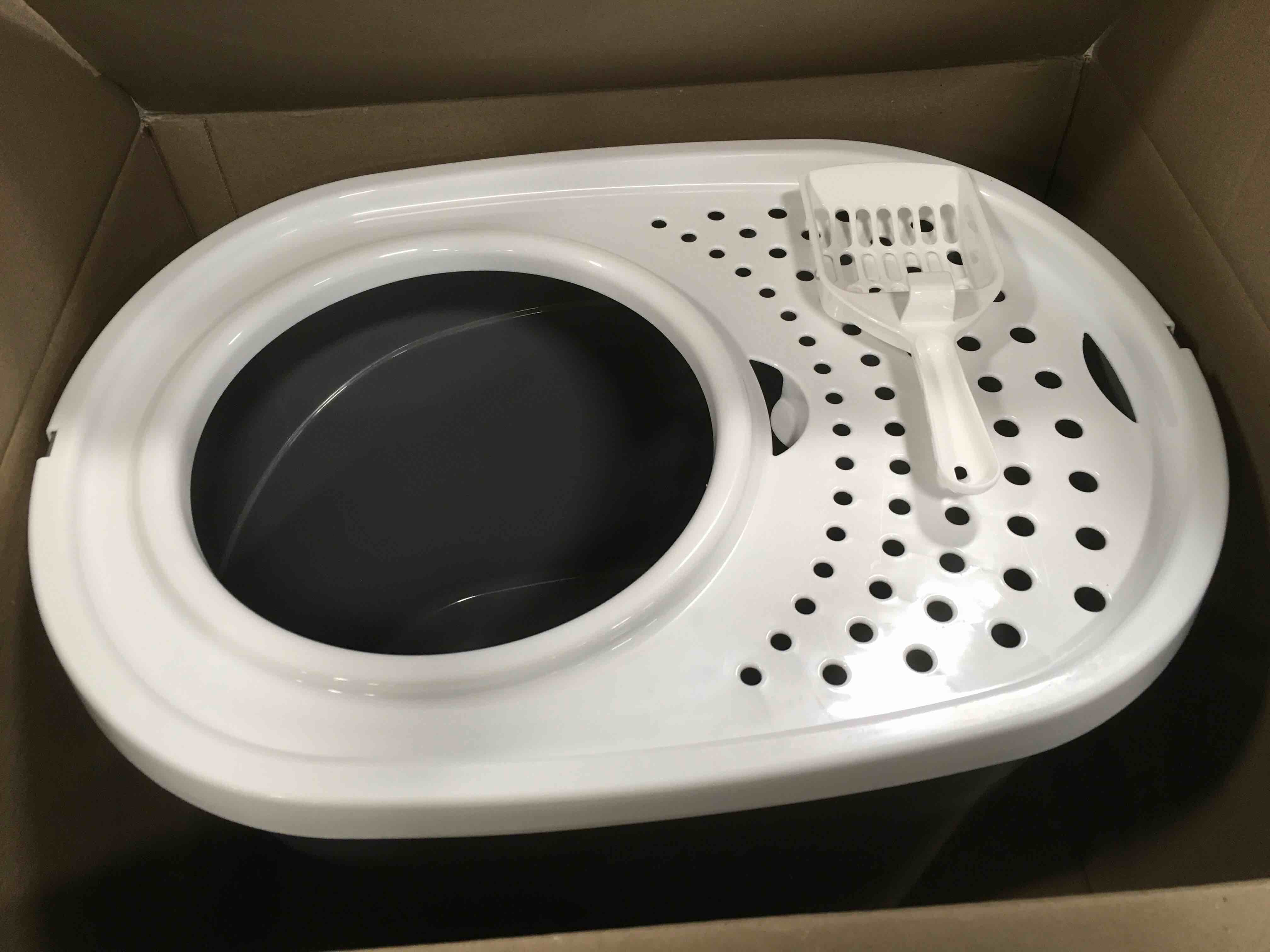 https://s3.amazonaws.com/lotting-images-prod/bidfta/BLU5535339_1703858336427.jpeg
