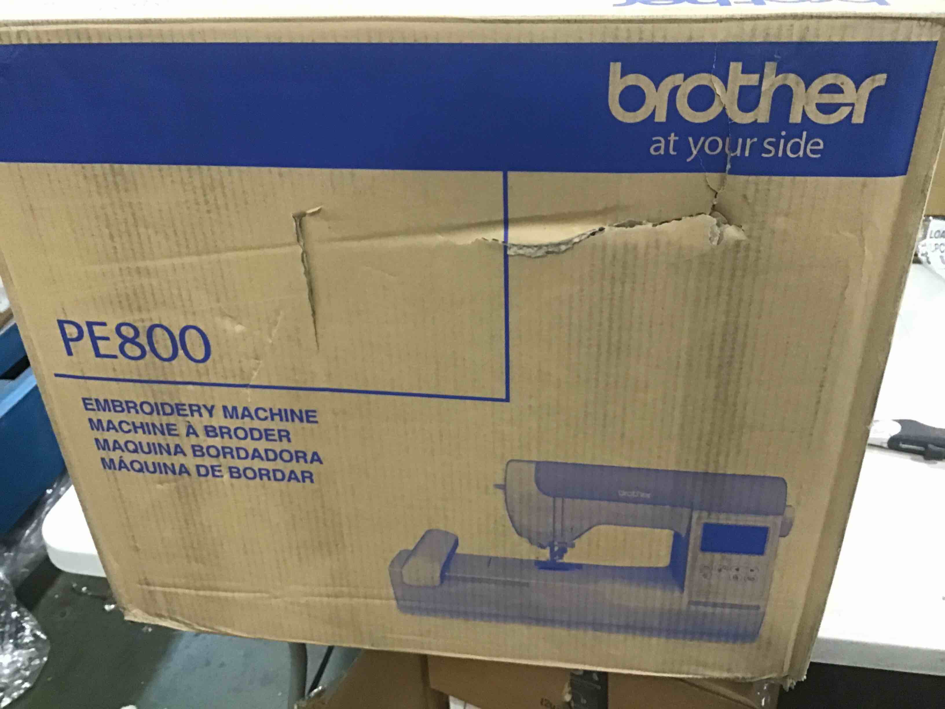 https://s3.amazonaws.com/lotting-images-prod/bidfta/BLU5535396_1703875952122.jpeg