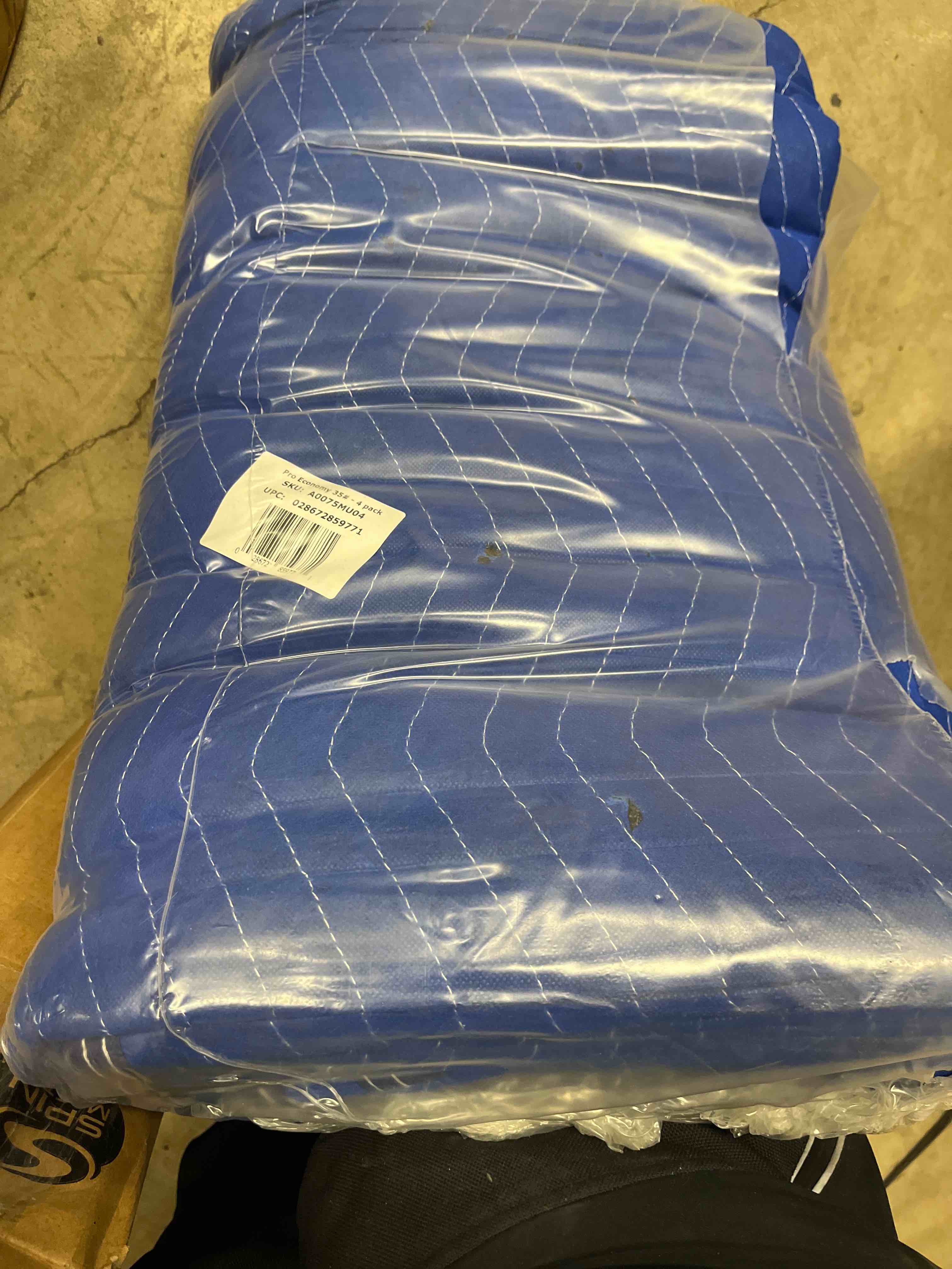 https://s3.amazonaws.com/lotting-images-prod/bidfta/BLU5535694_1705340011605.jpeg