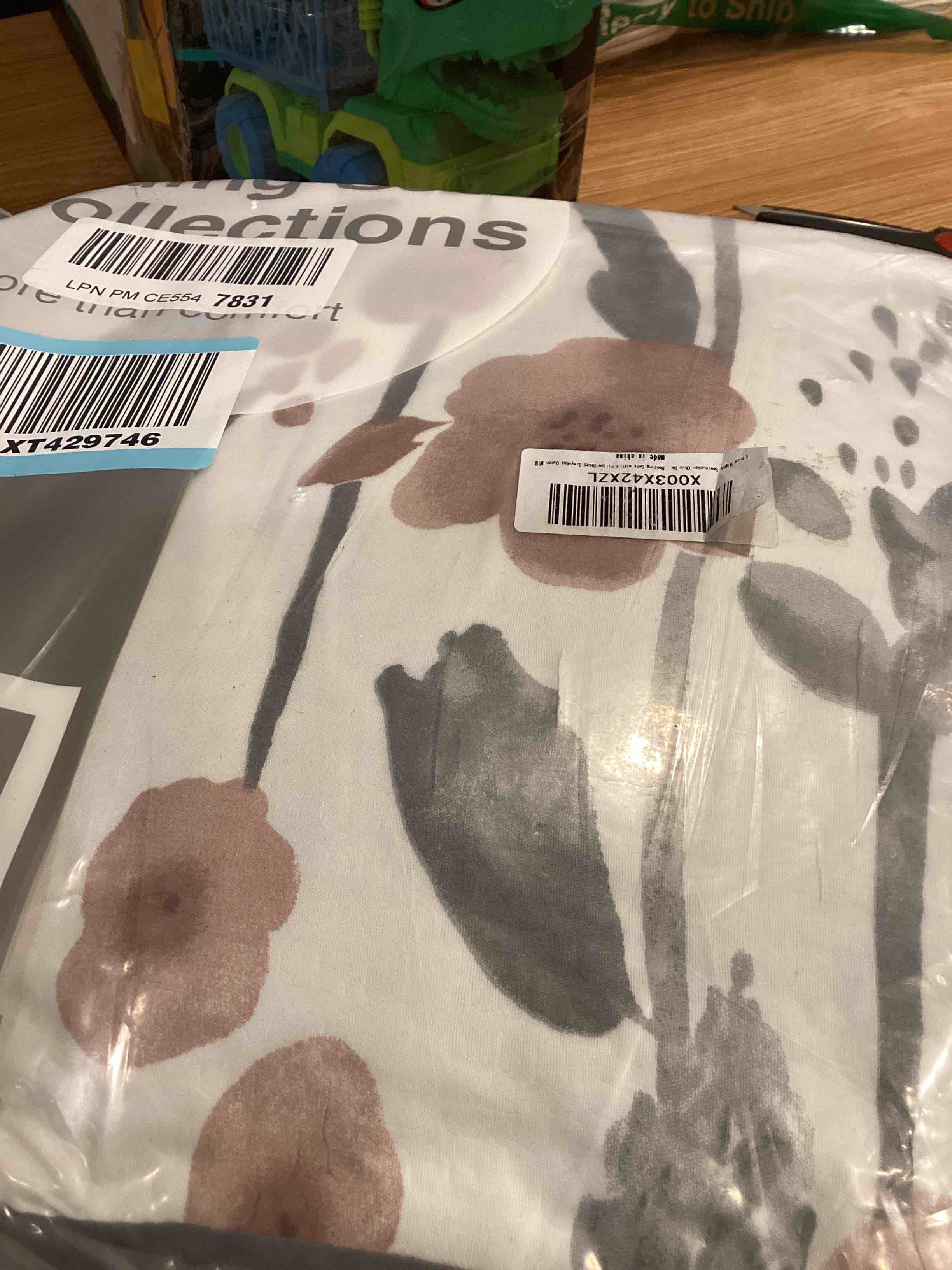 A Nice Night Seersucker Chic Design,queen Comforter grey& orange Set Microfiber Bedding Sets with 4 Pillow Cases