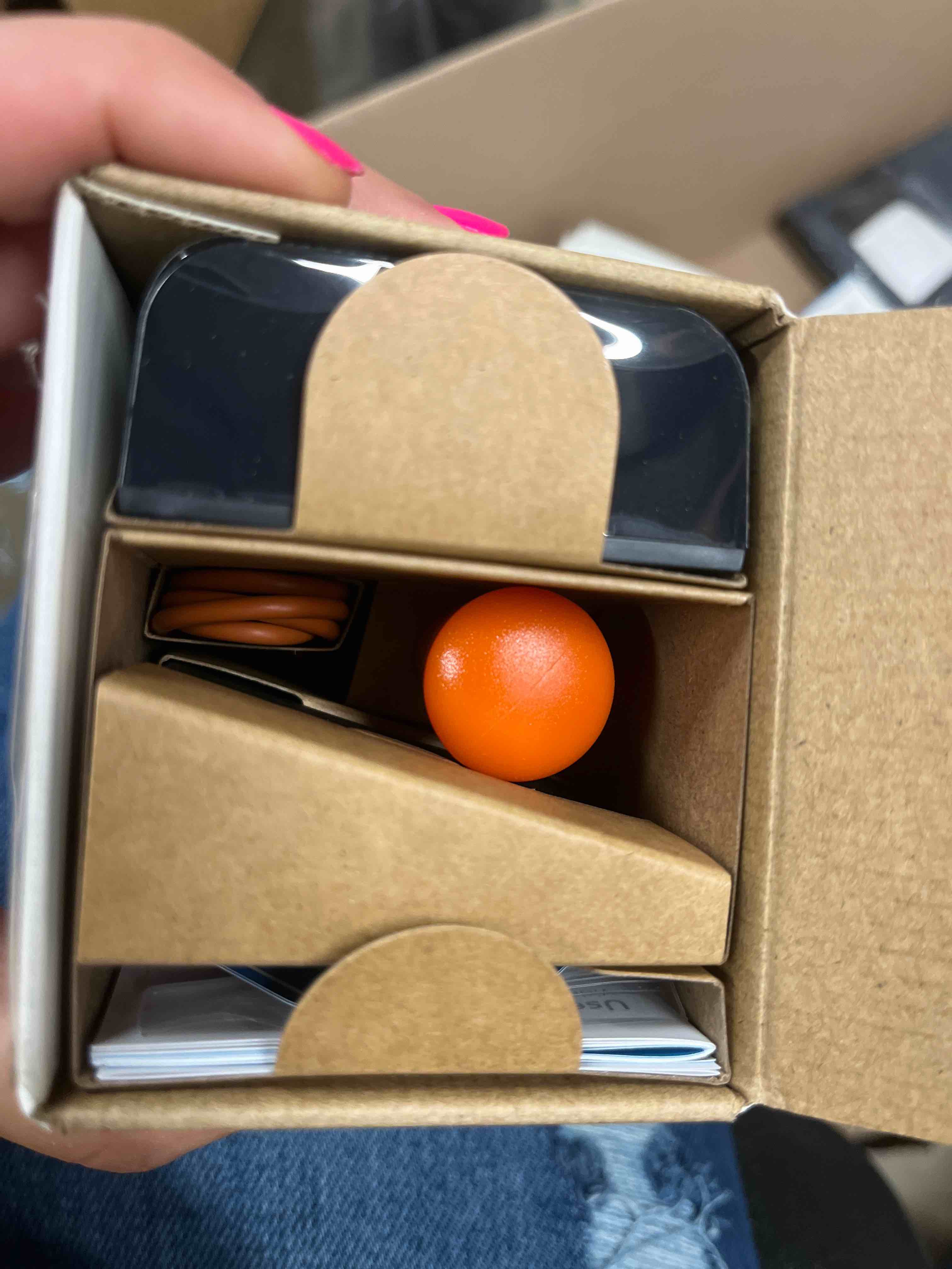 https://s3.amazonaws.com/lotting-images-prod/bidfta/BLU5538223_1716909024835.jpeg