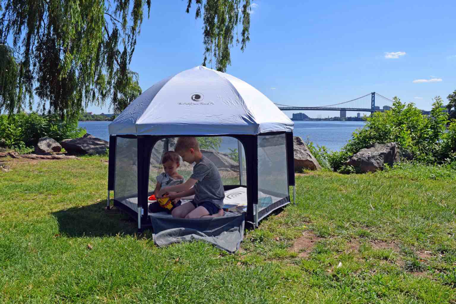 The California Beach Co Pop N’ Go Playpen 