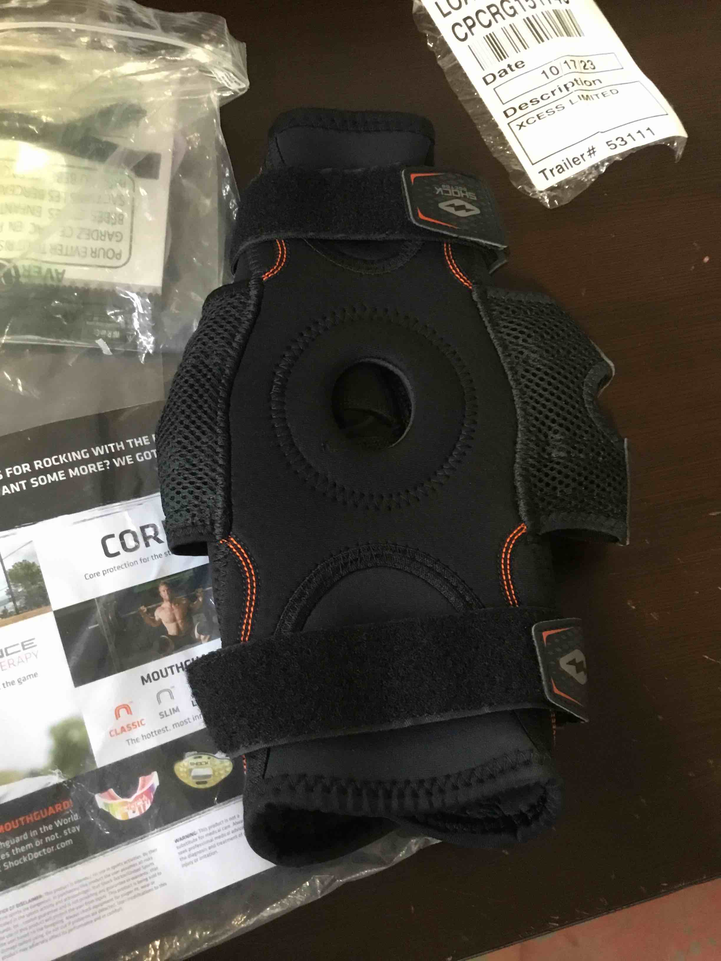 https://s3.amazonaws.com/lotting-images-prod/bidfta/BLU5552725_1697633407710.jpeg
