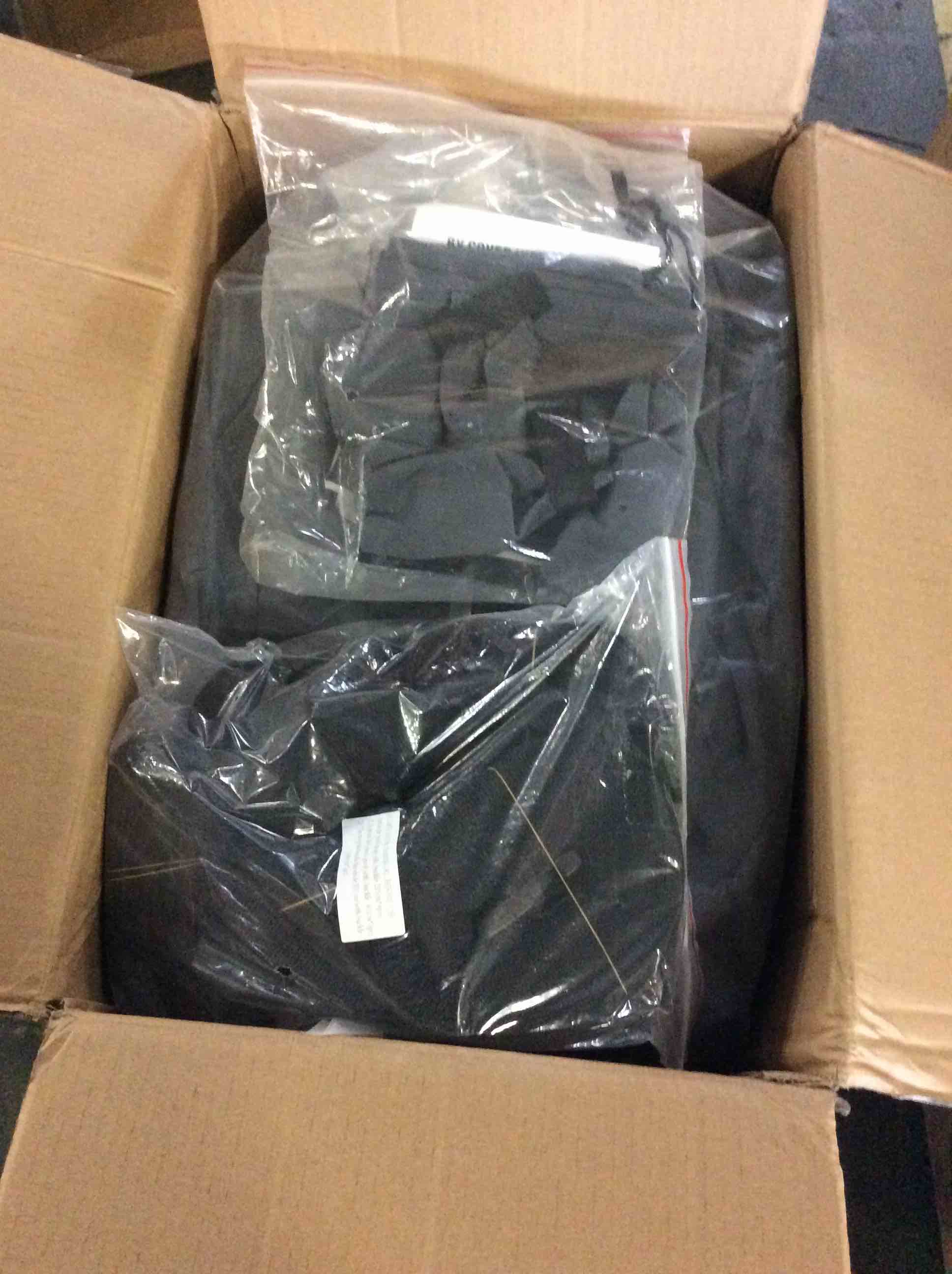 https://s3.amazonaws.com/lotting-images-prod/bidfta/BLU5553326_1698256403892.jpeg