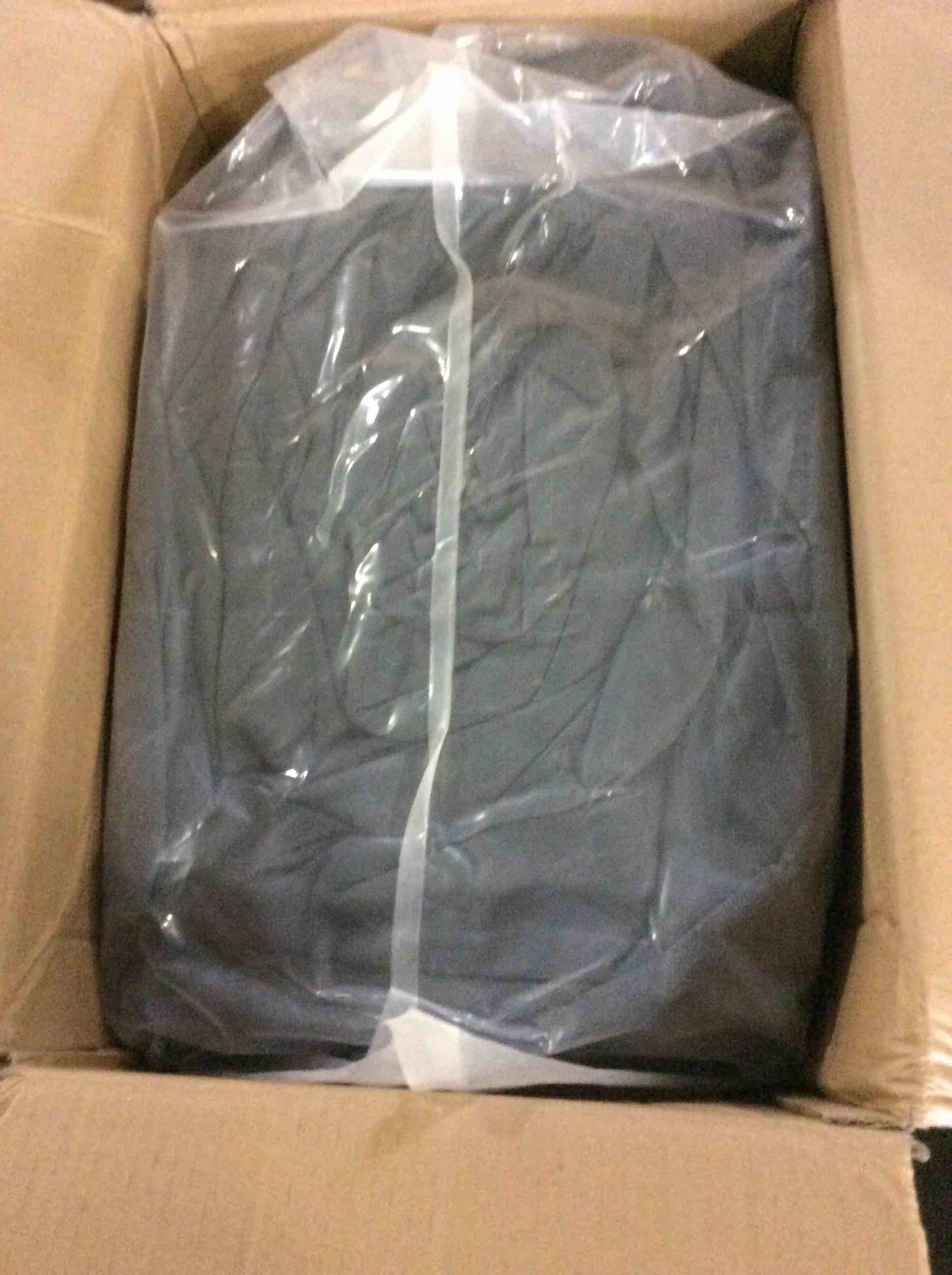 https://s3.amazonaws.com/lotting-images-prod/bidfta/BLU5553326_1698256430457.jpeg