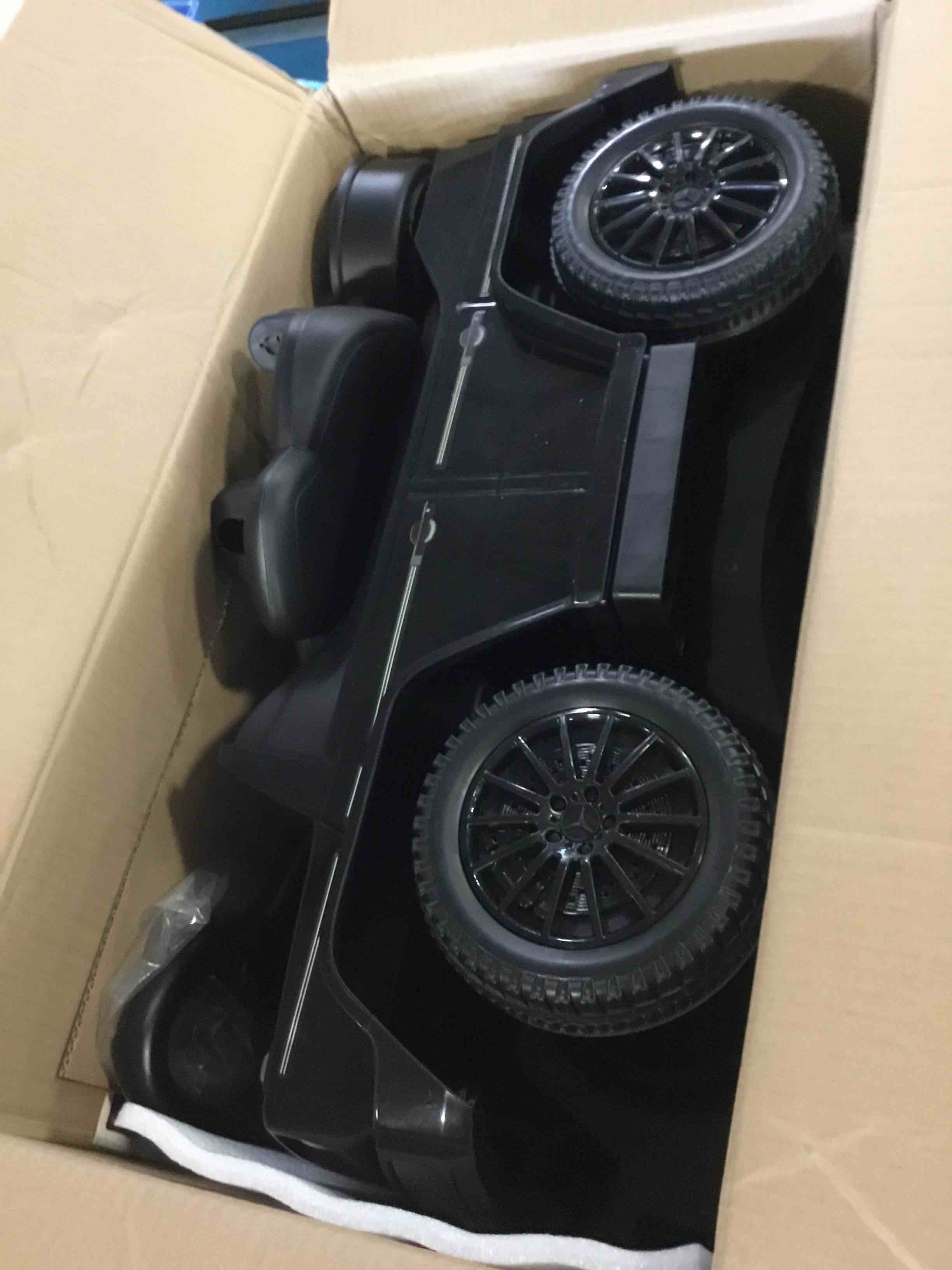 https://s3.amazonaws.com/lotting-images-prod/bidfta/BLU5553872_1697031312954.jpeg