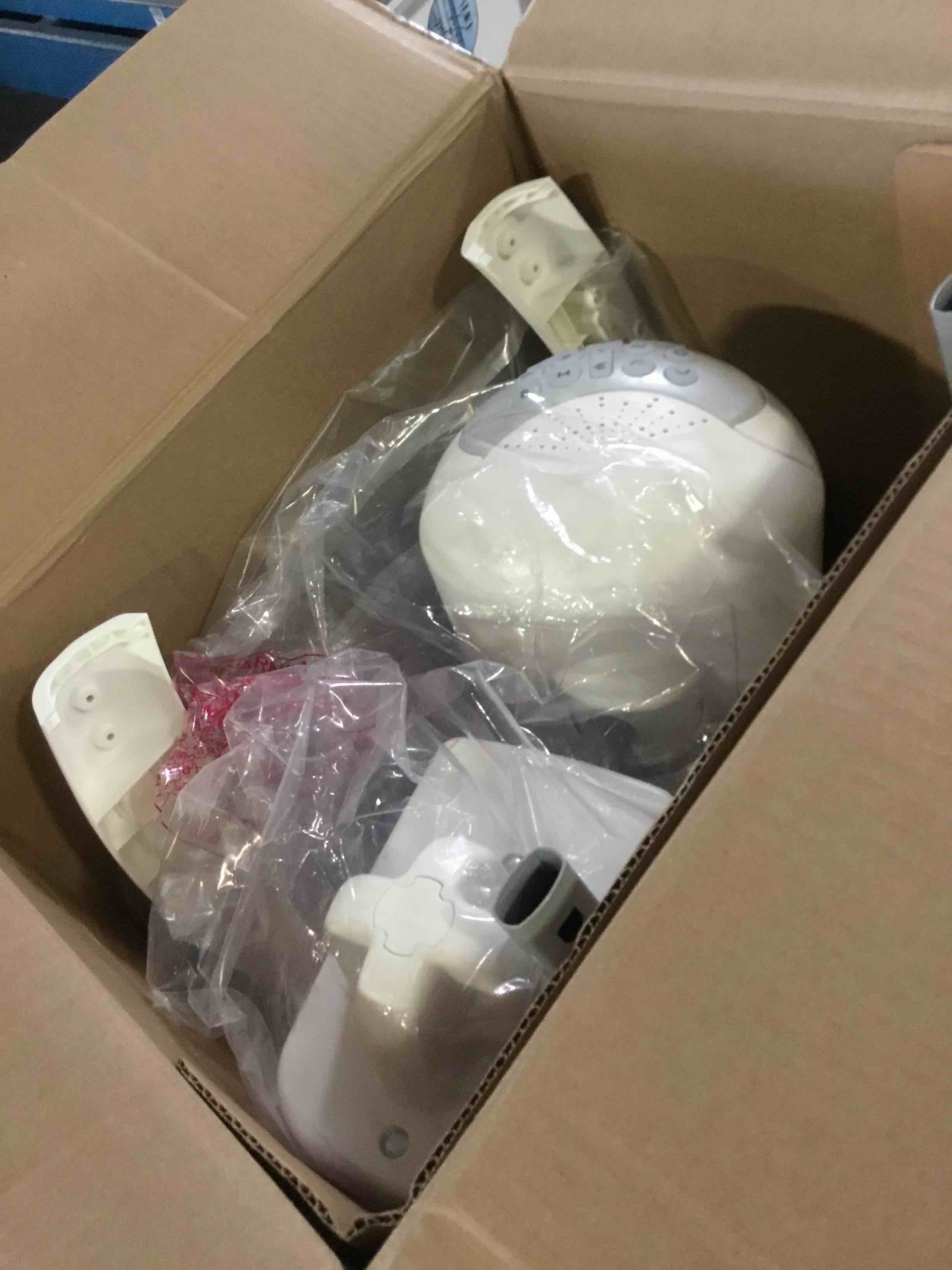 https://s3.amazonaws.com/lotting-images-prod/bidfta/BLU5553911_1697037975070.jpeg