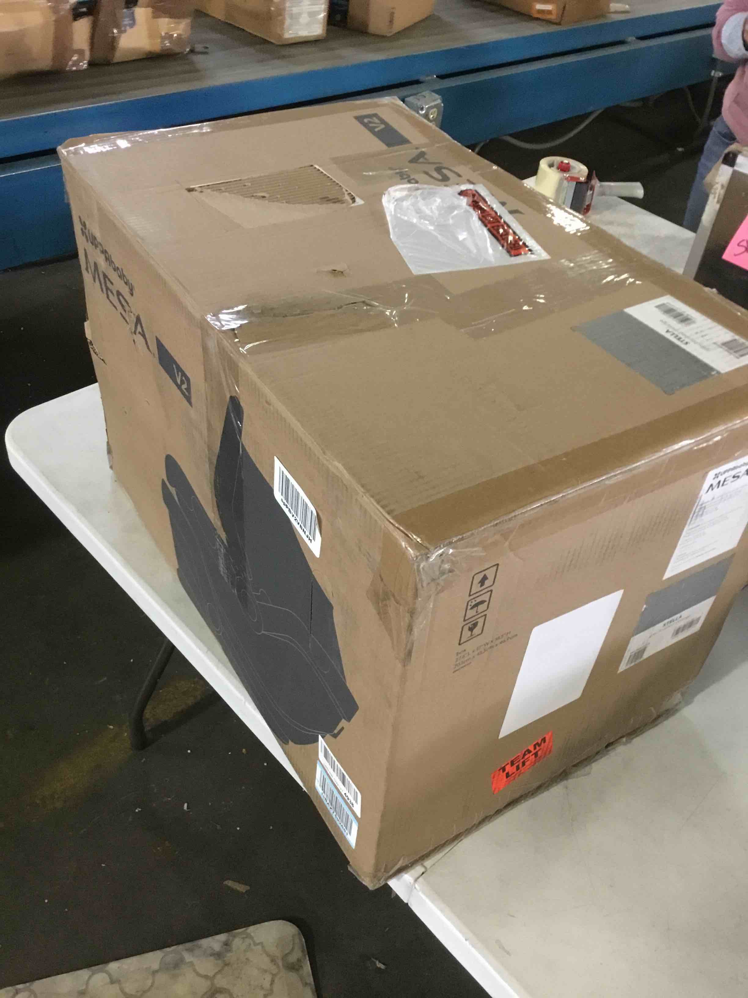 https://s3.amazonaws.com/lotting-images-prod/bidfta/BLU5554541_1697468405300.jpeg