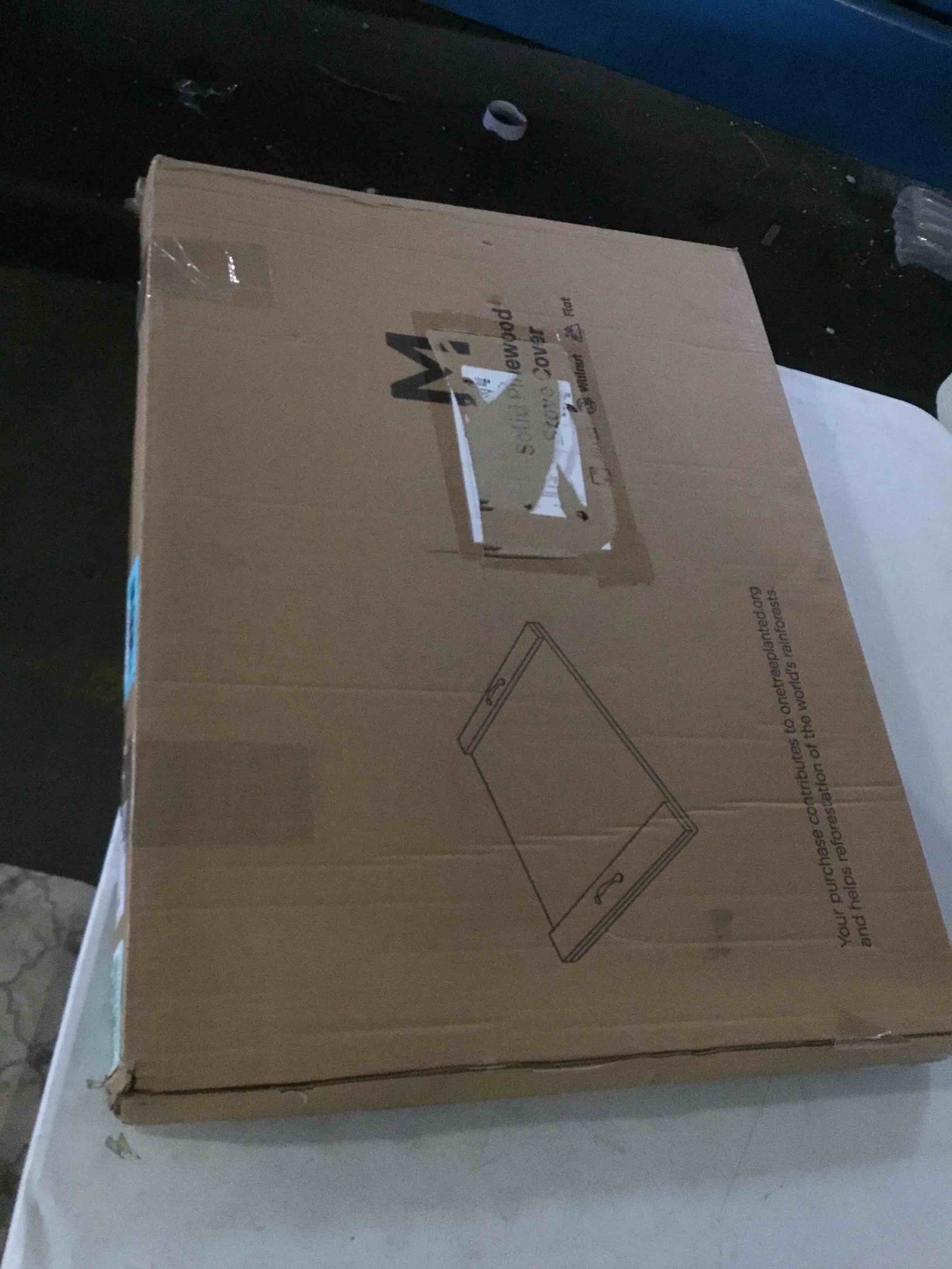 https://s3.amazonaws.com/lotting-images-prod/bidfta/BLU5554566_1697471470847.jpeg