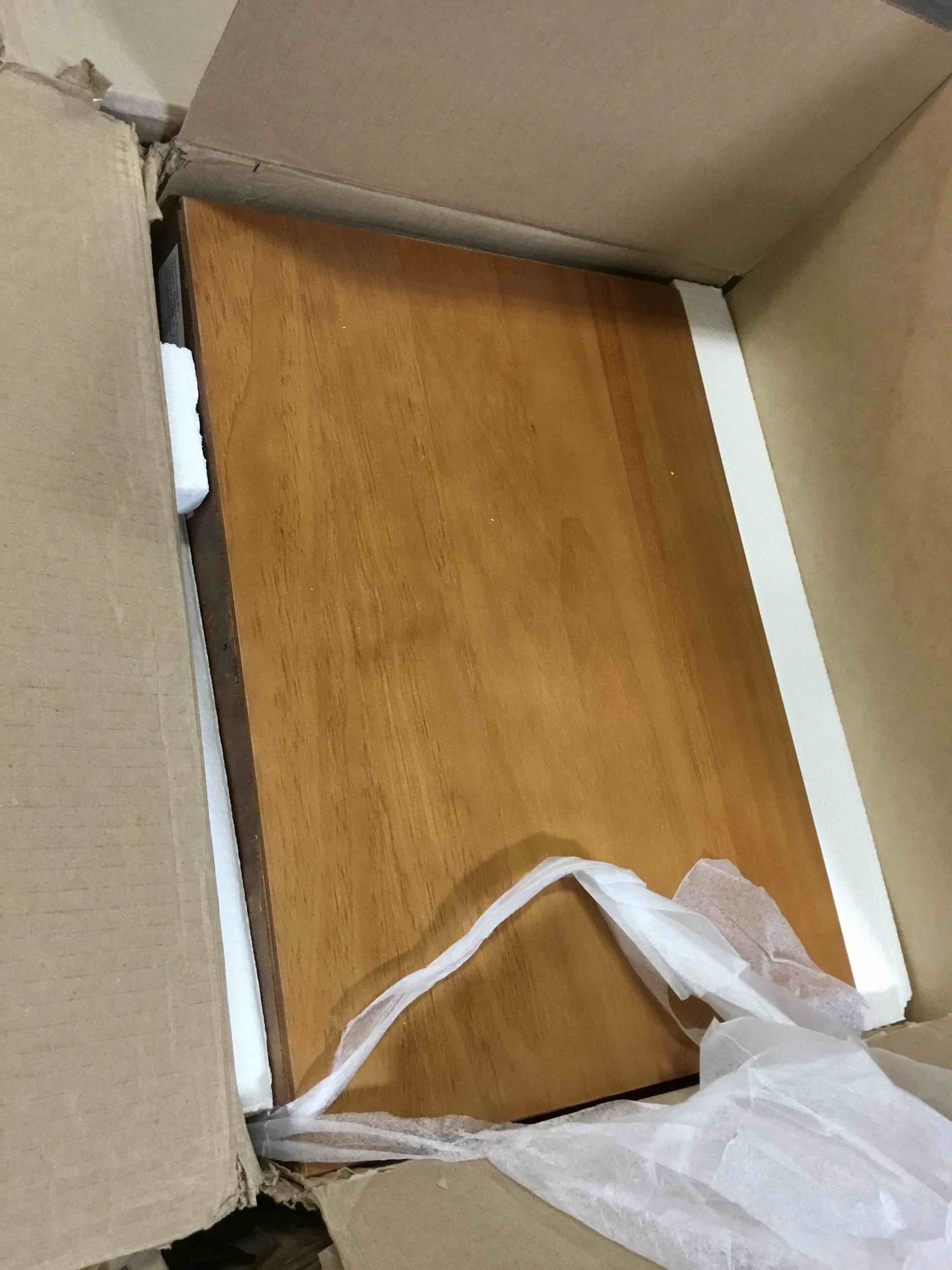https://s3.amazonaws.com/lotting-images-prod/bidfta/BLU5554800_1697563011587.jpeg