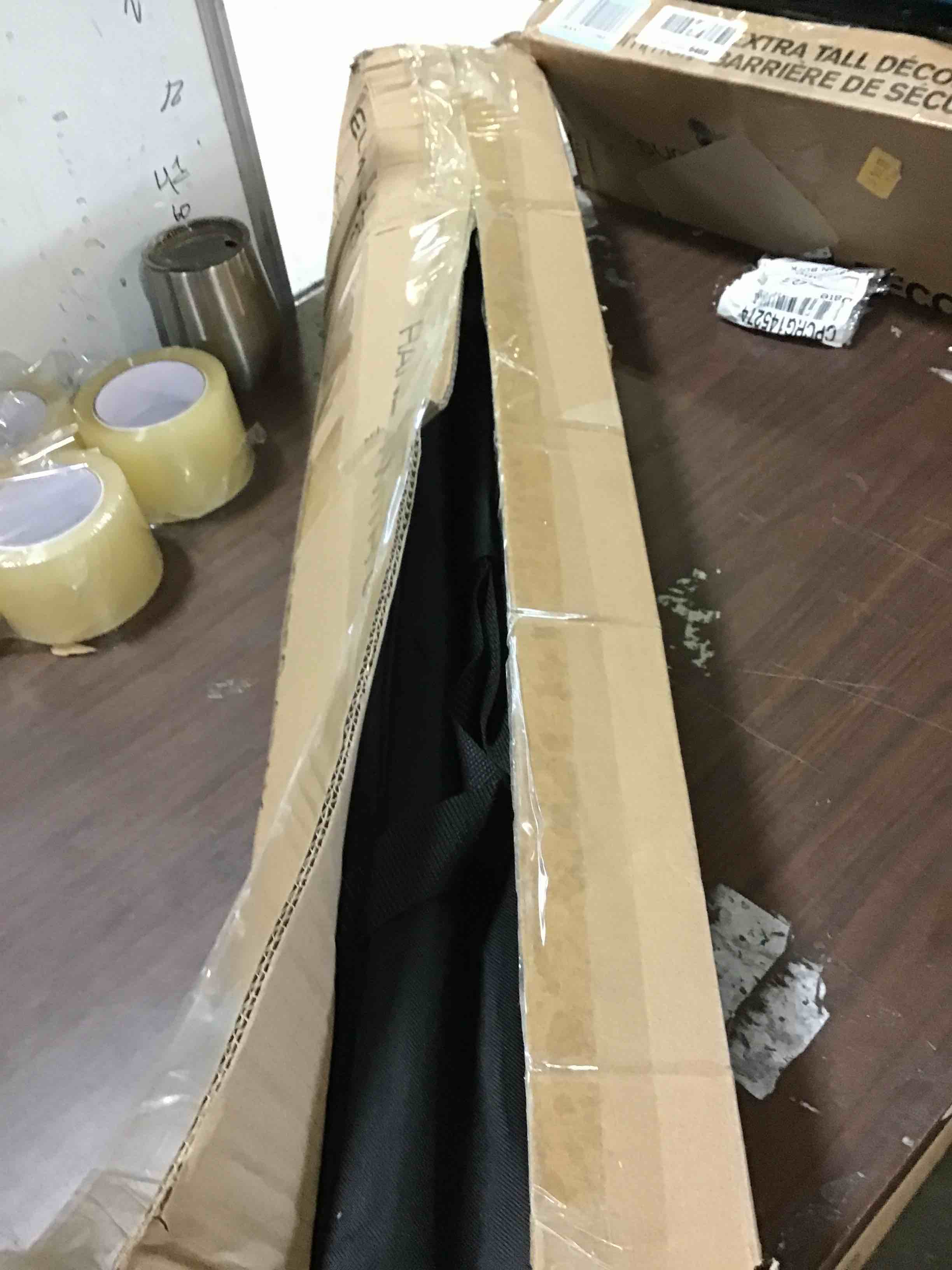 https://s3.amazonaws.com/lotting-images-prod/bidfta/BLU5555052_1696347815070.jpeg