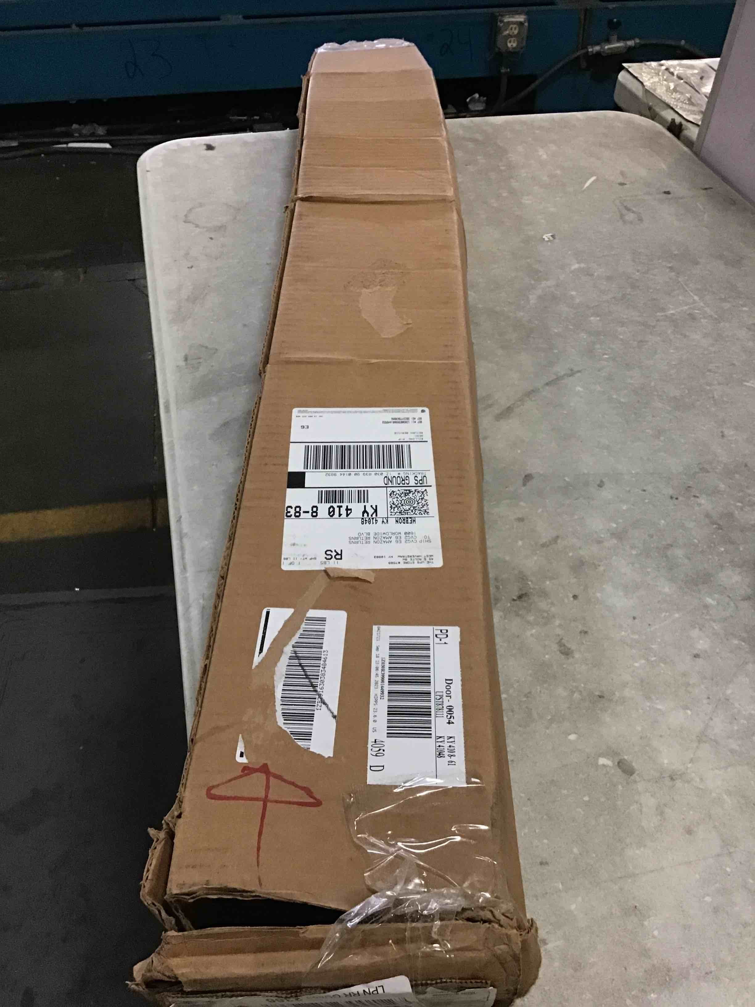 https://s3.amazonaws.com/lotting-images-prod/bidfta/BLU5555230_1696433474887.jpeg