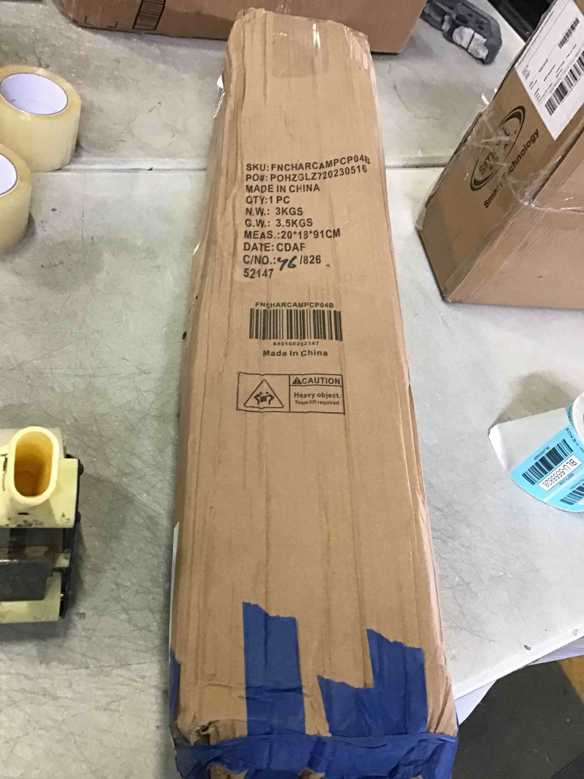 https://s3.amazonaws.com/lotting-images-prod/bidfta/BLU5555828_1696872331705.jpeg