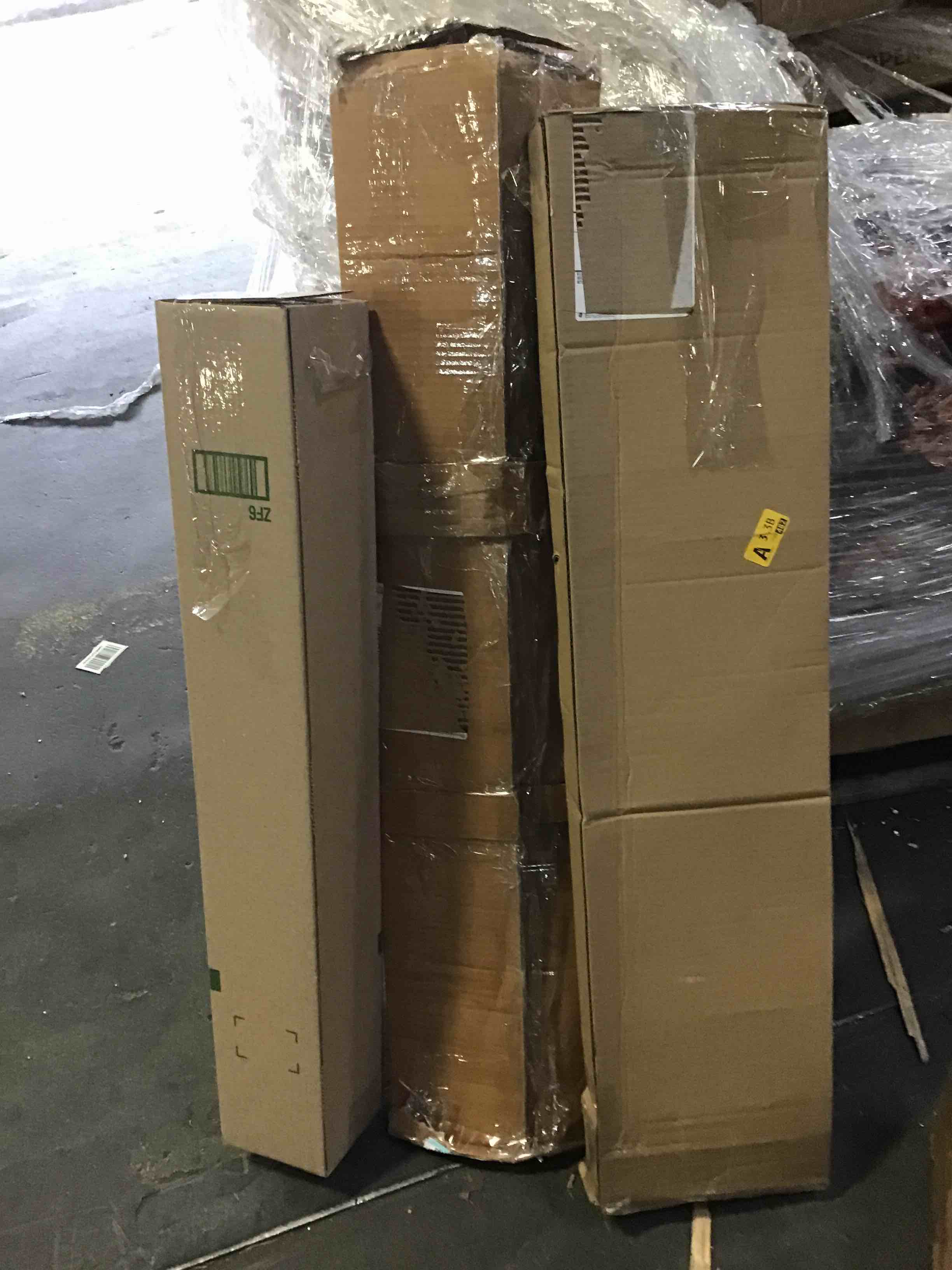 https://s3.amazonaws.com/lotting-images-prod/bidfta/BLU5556363_1698346100803.jpeg