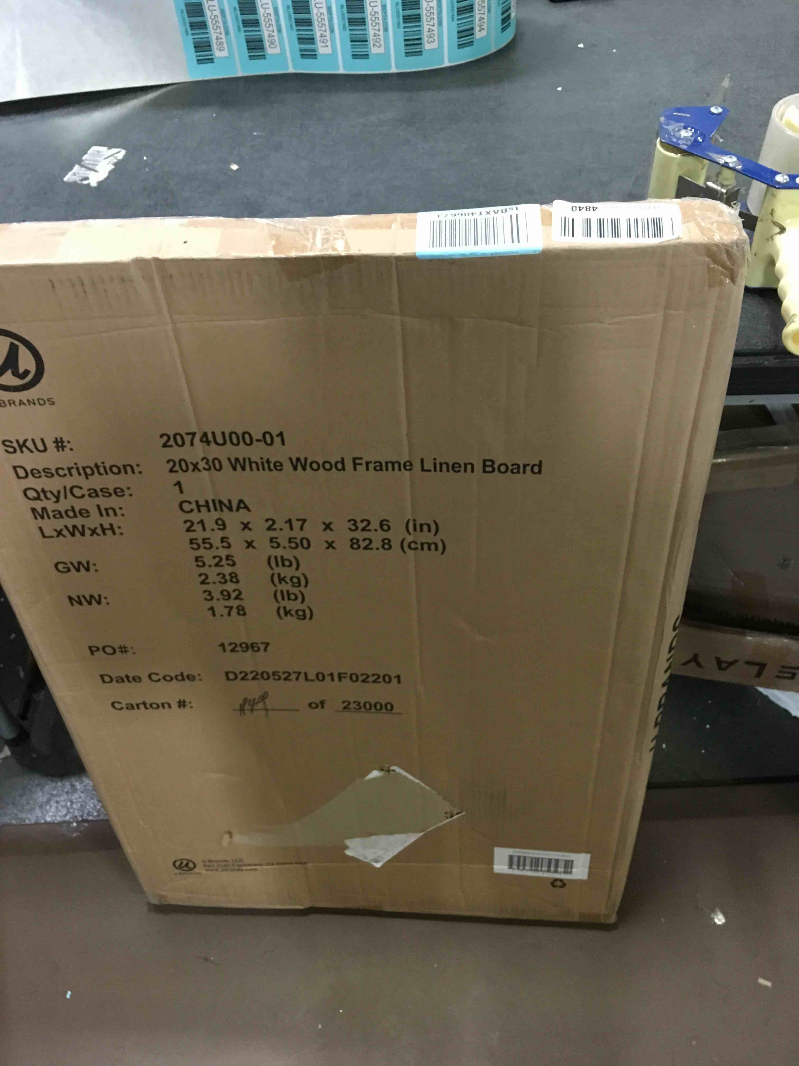 https://s3.amazonaws.com/lotting-images-prod/bidfta/BLU5557489_1696948771351.jpeg