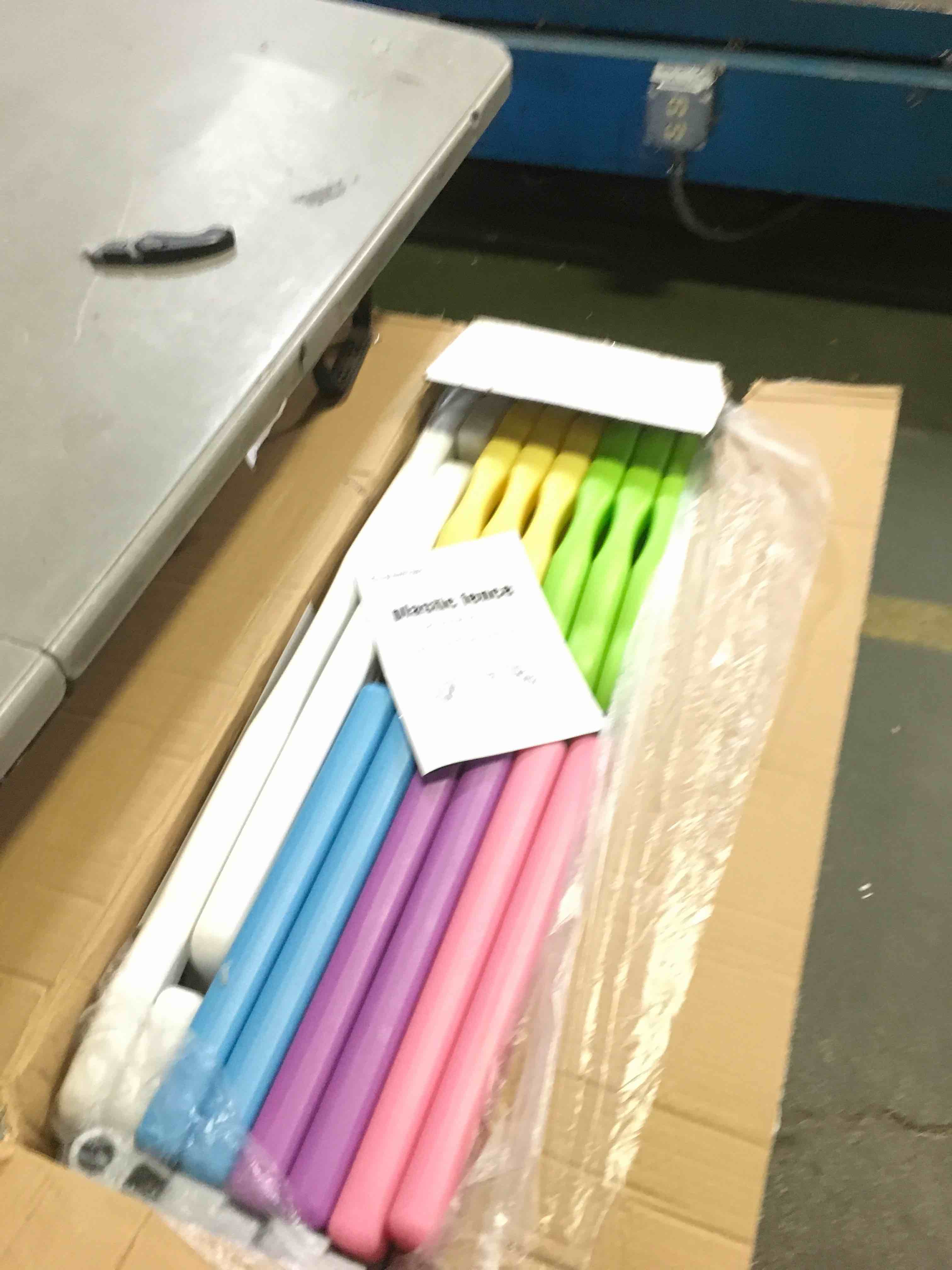 https://s3.amazonaws.com/lotting-images-prod/bidfta/BLU5558027_1696615570459.jpeg