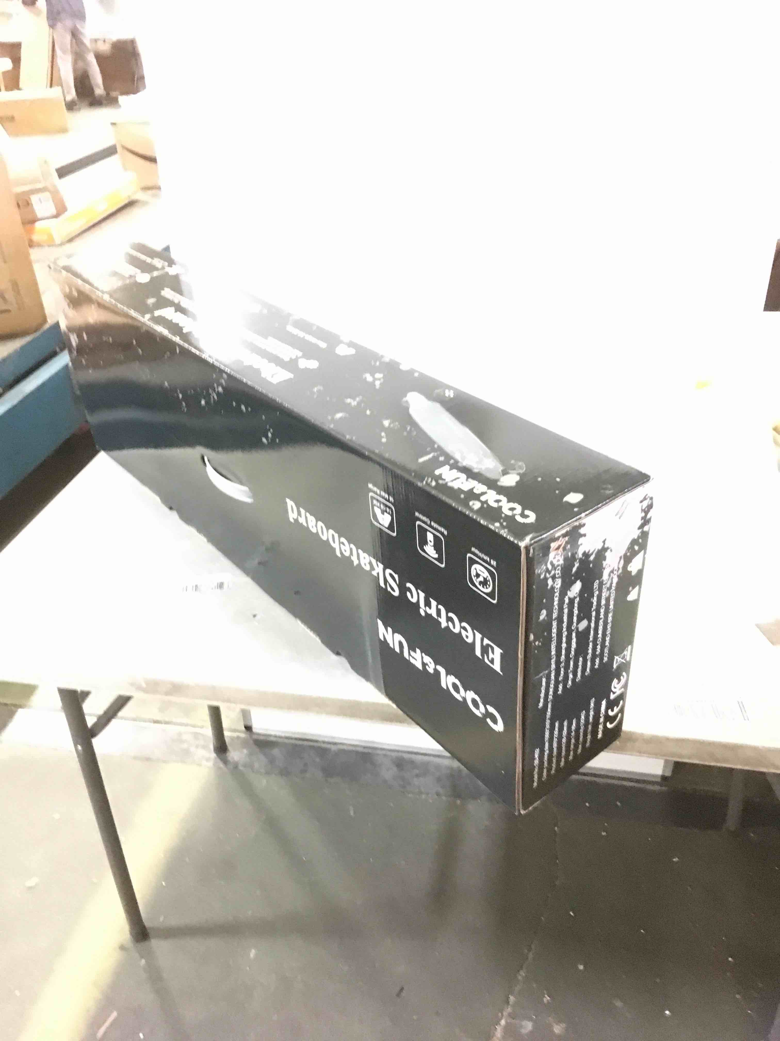https://s3.amazonaws.com/lotting-images-prod/bidfta/BLU5558180_1696942744938.jpeg