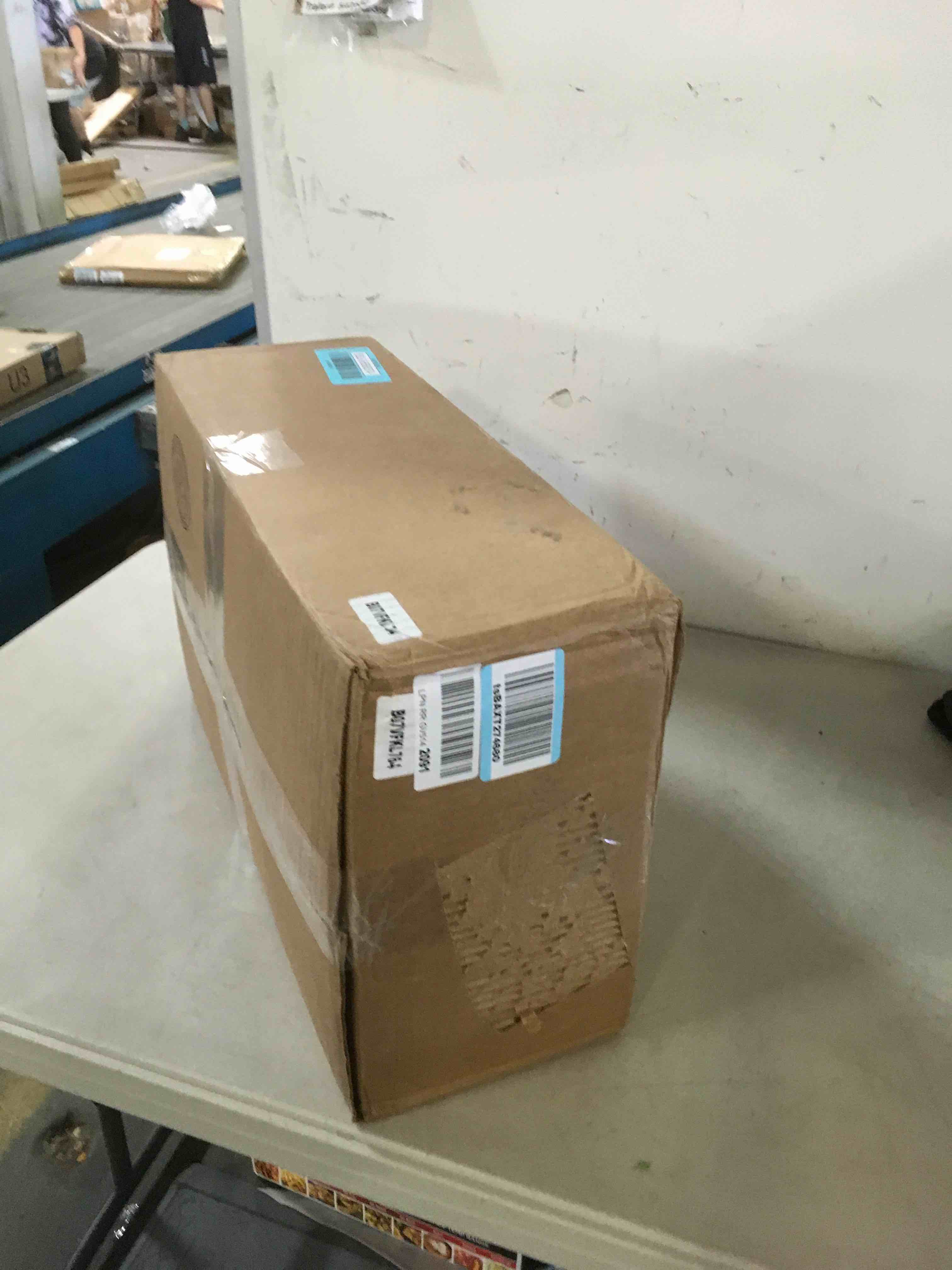 https://s3.amazonaws.com/lotting-images-prod/bidfta/BLU5558374_1697133821067.jpeg
