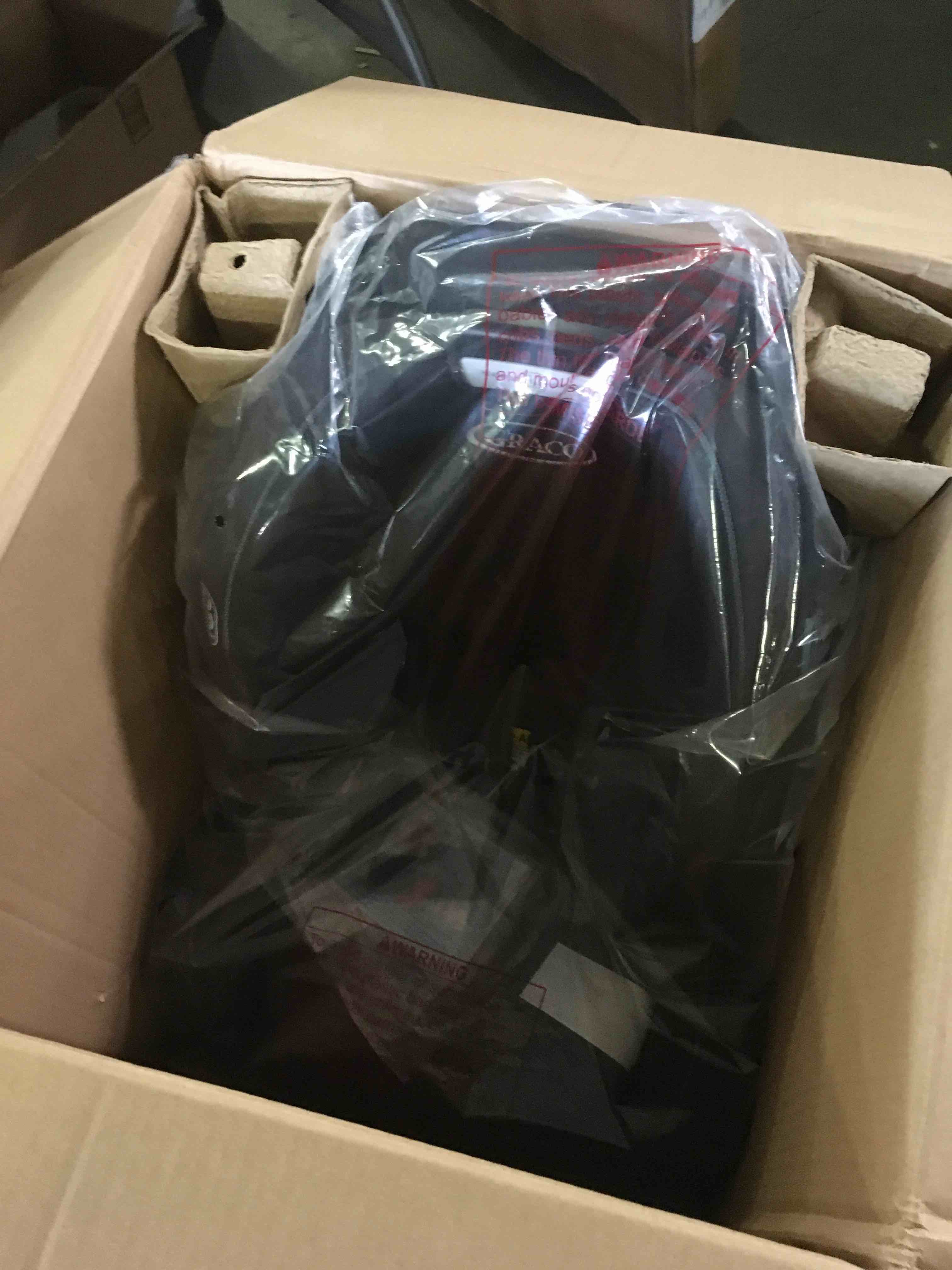 https://s3.amazonaws.com/lotting-images-prod/bidfta/BLU5559063_1698170765920.jpeg