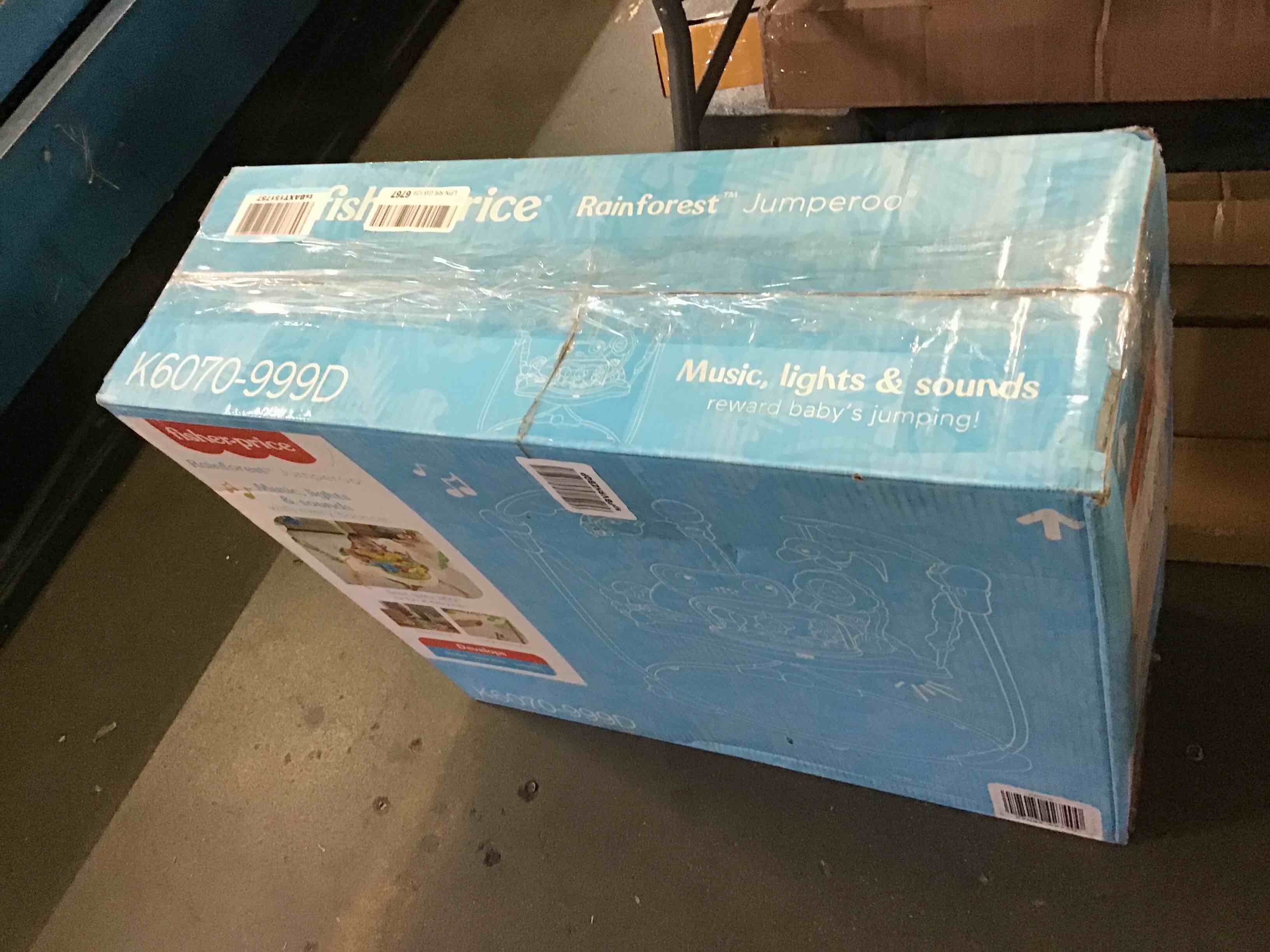 https://s3.amazonaws.com/lotting-images-prod/bidfta/BLU5560053_1697222378625.jpeg