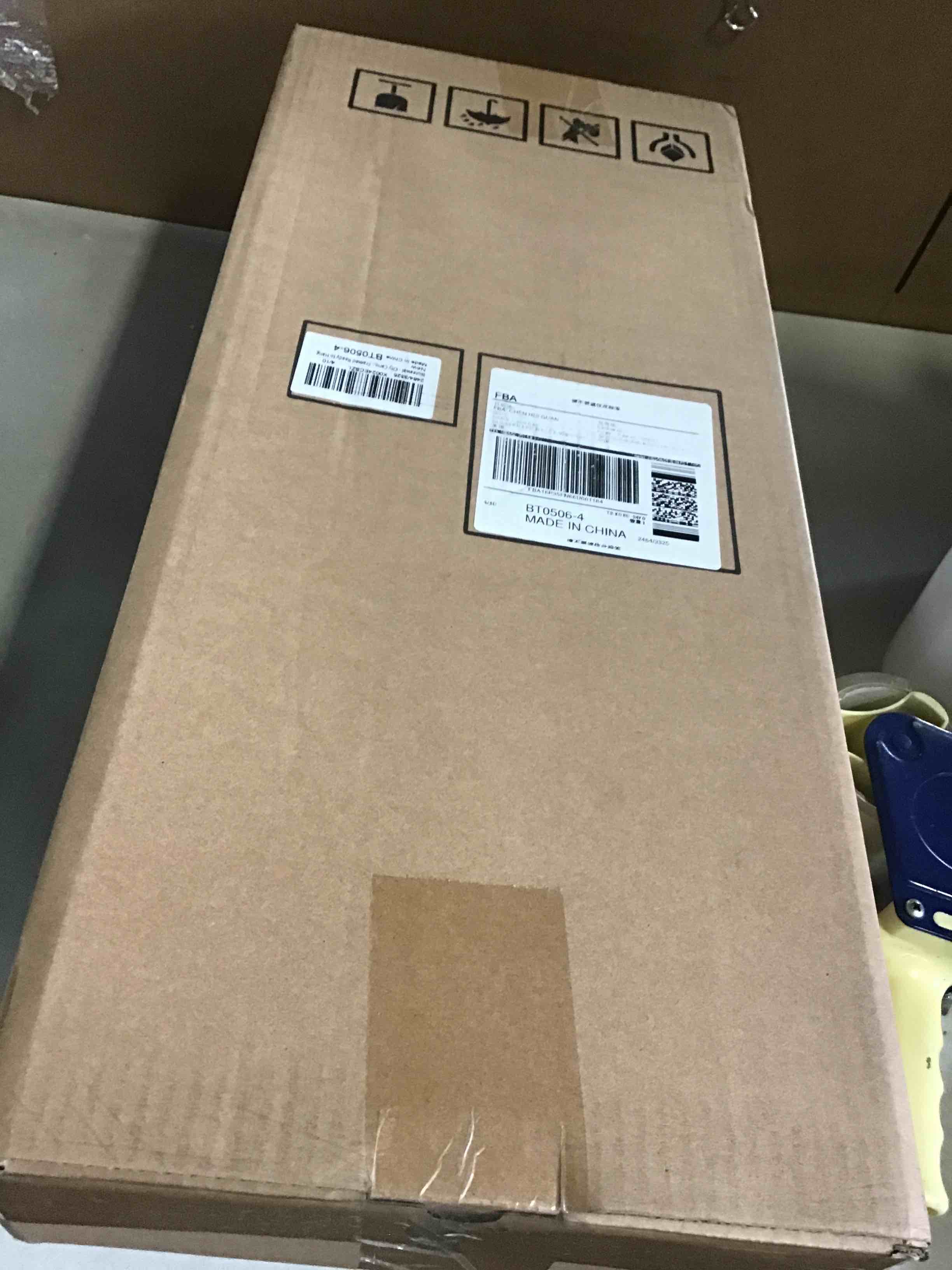 https://s3.amazonaws.com/lotting-images-prod/bidfta/BLU5561776_1697822533945.jpeg