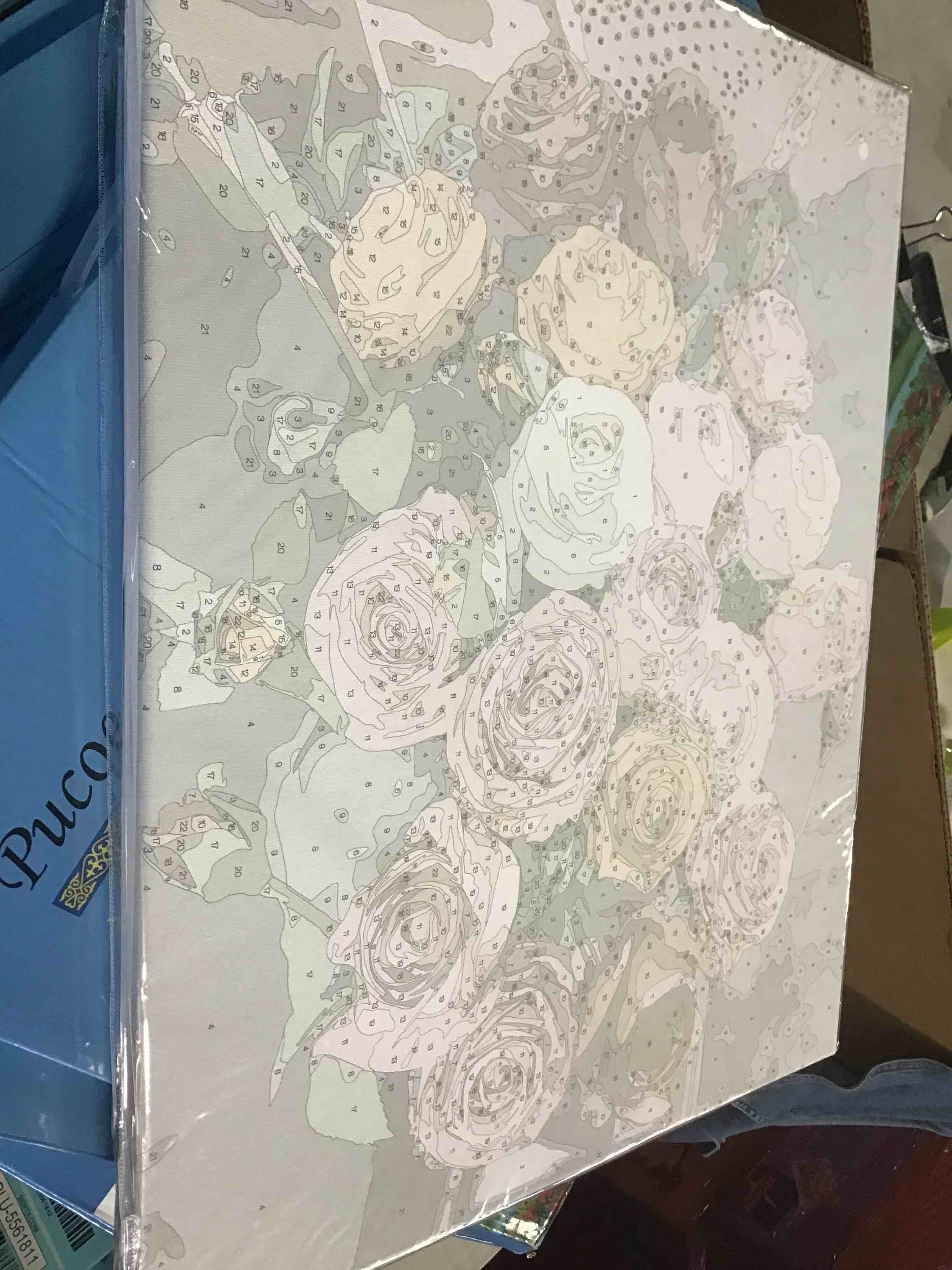 https://s3.amazonaws.com/lotting-images-prod/bidfta/BLU5561816_1697826856766.jpeg