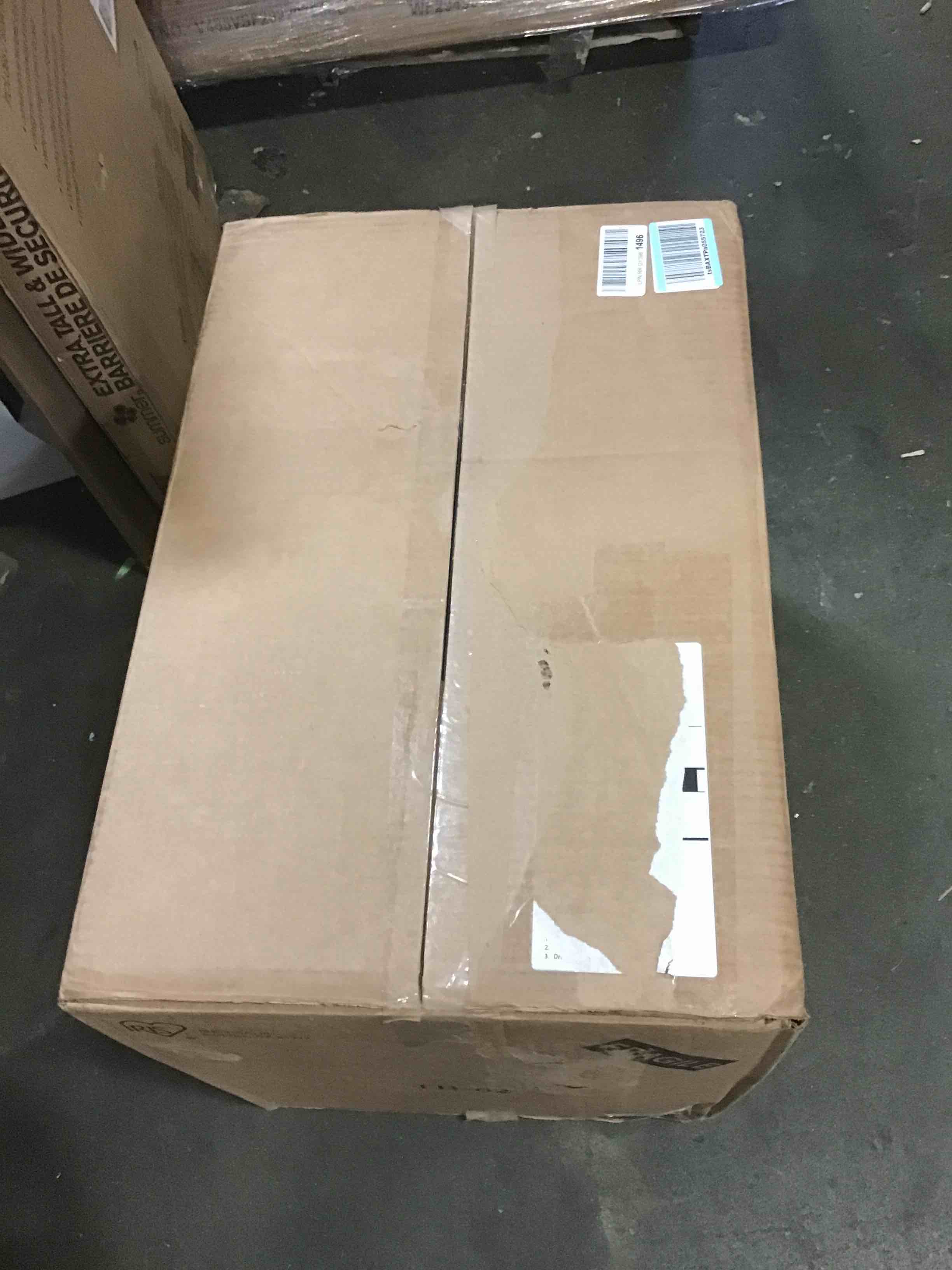 https://s3.amazonaws.com/lotting-images-prod/bidfta/BLU5562265_1698168946568.jpeg