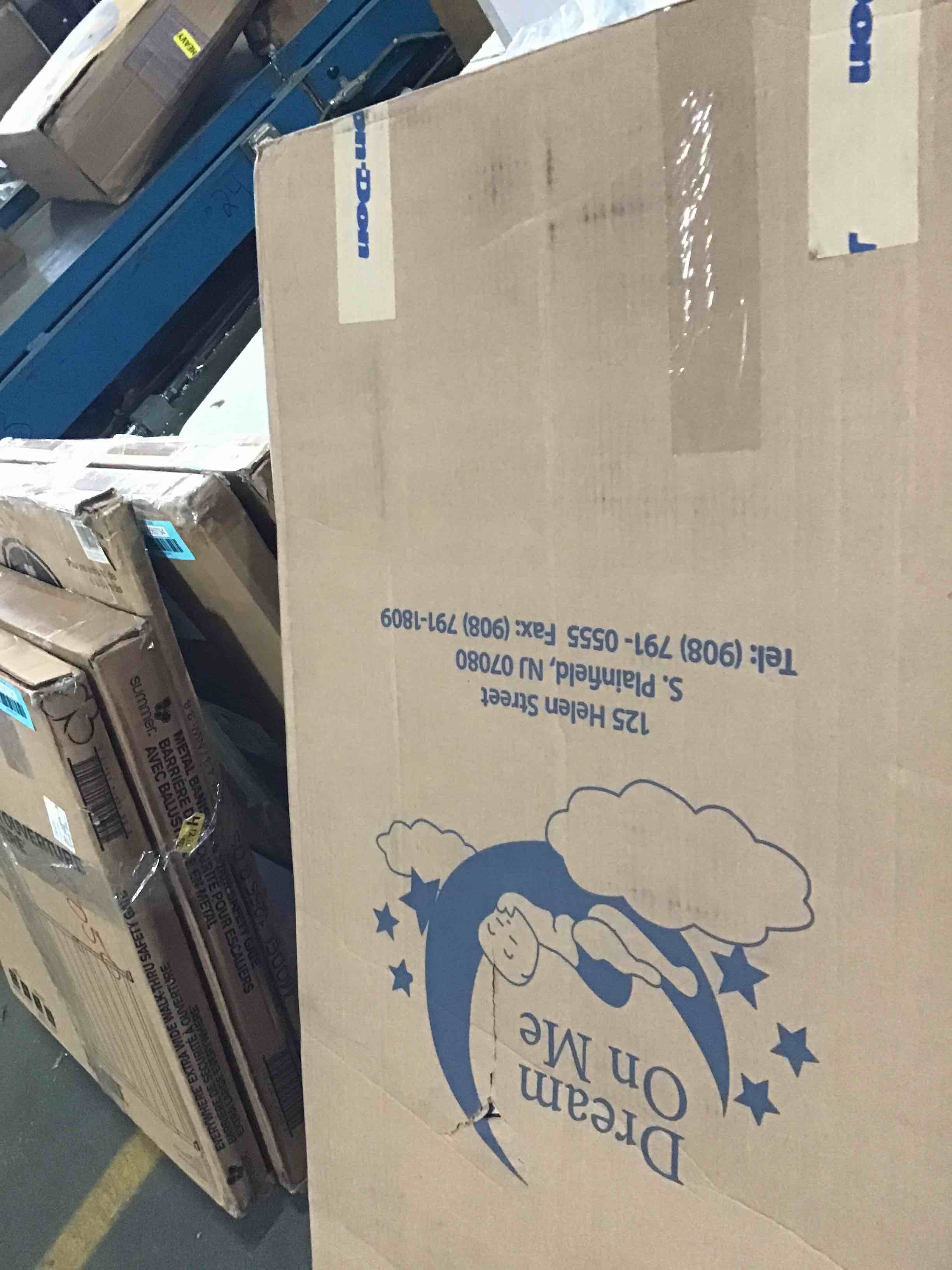 https://s3.amazonaws.com/lotting-images-prod/bidfta/BLU5563797_1699985886106.jpeg
