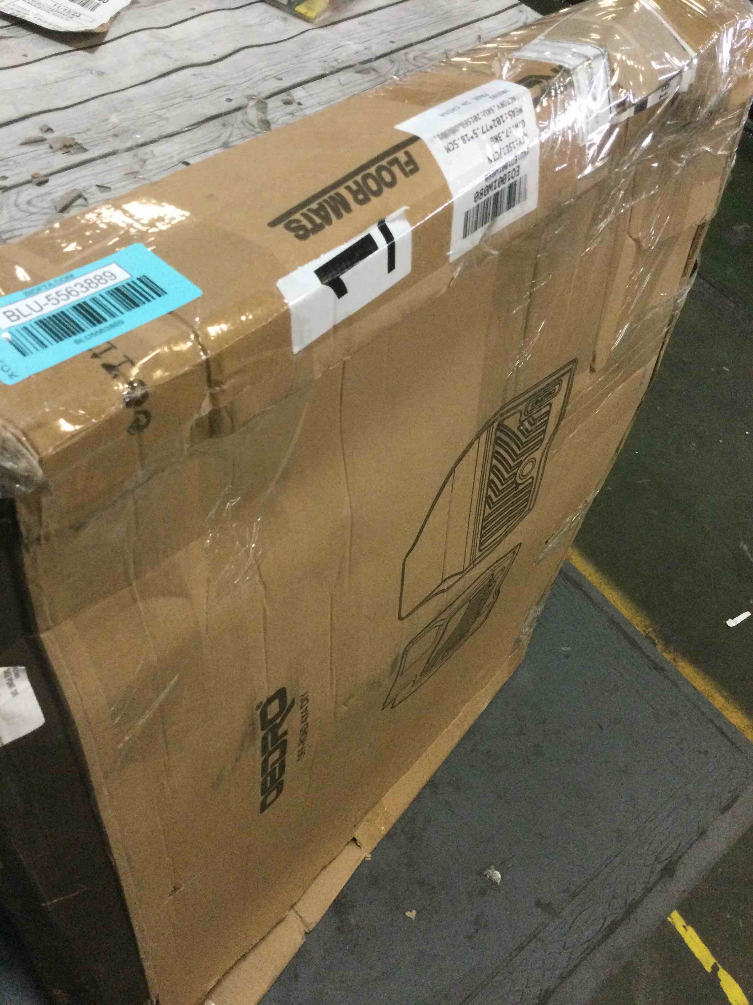 https://s3.amazonaws.com/lotting-images-prod/bidfta/BLU5563889_1700055922880.jpeg