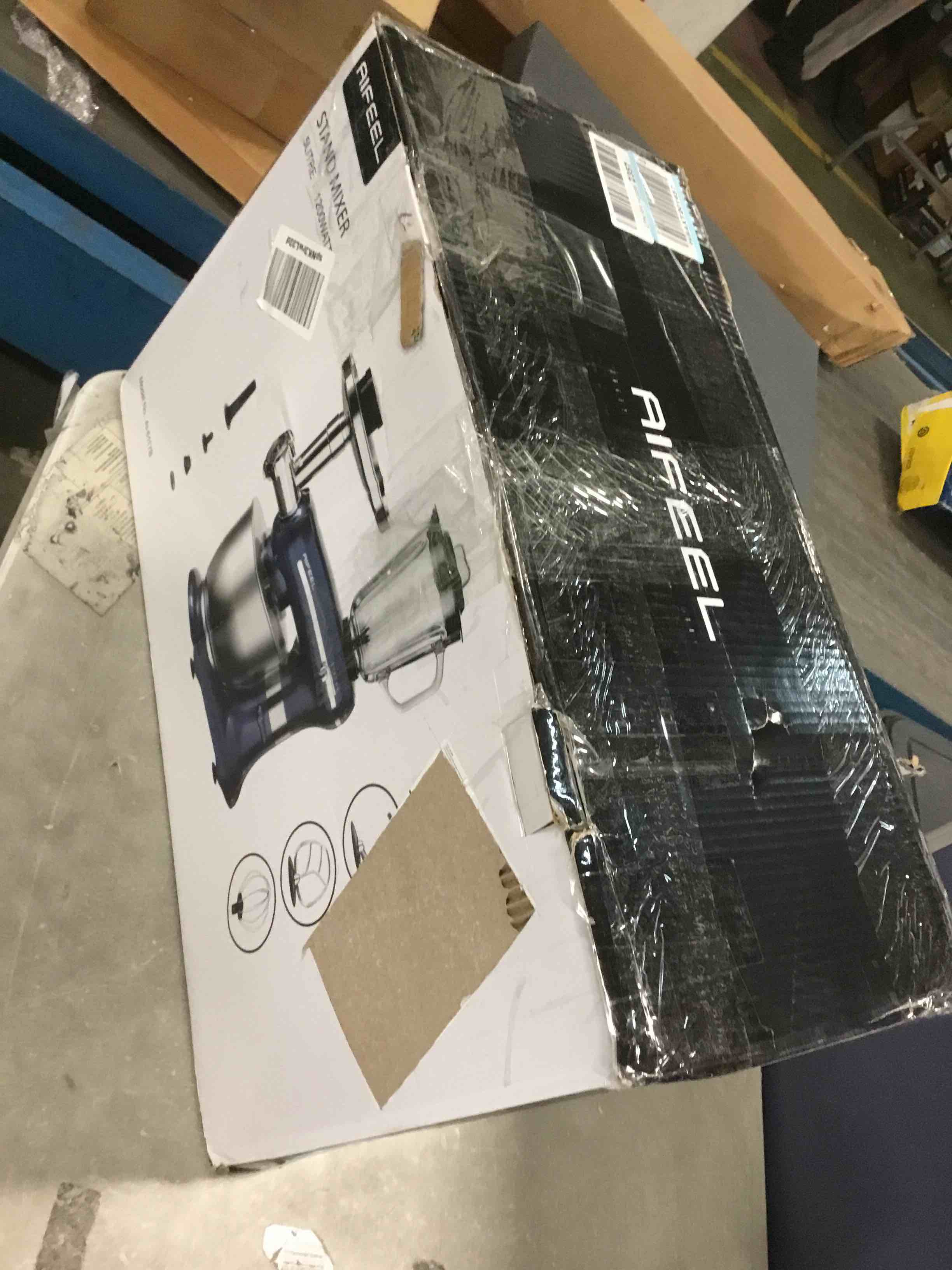 https://s3.amazonaws.com/lotting-images-prod/bidfta/BLU5565057_1704313344969.jpeg