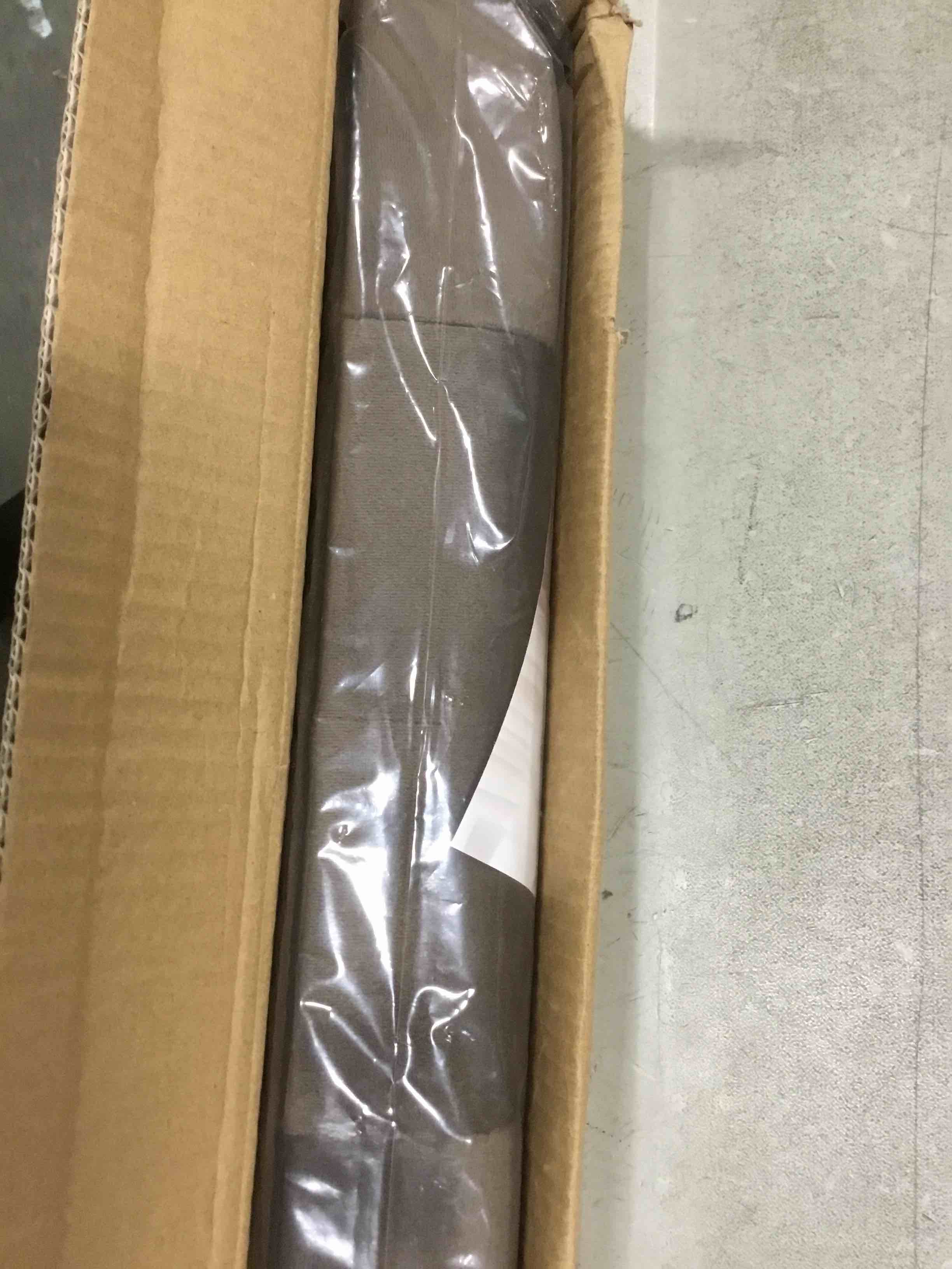 https://s3.amazonaws.com/lotting-images-prod/bidfta/BLU5565163_1704379291675.jpeg