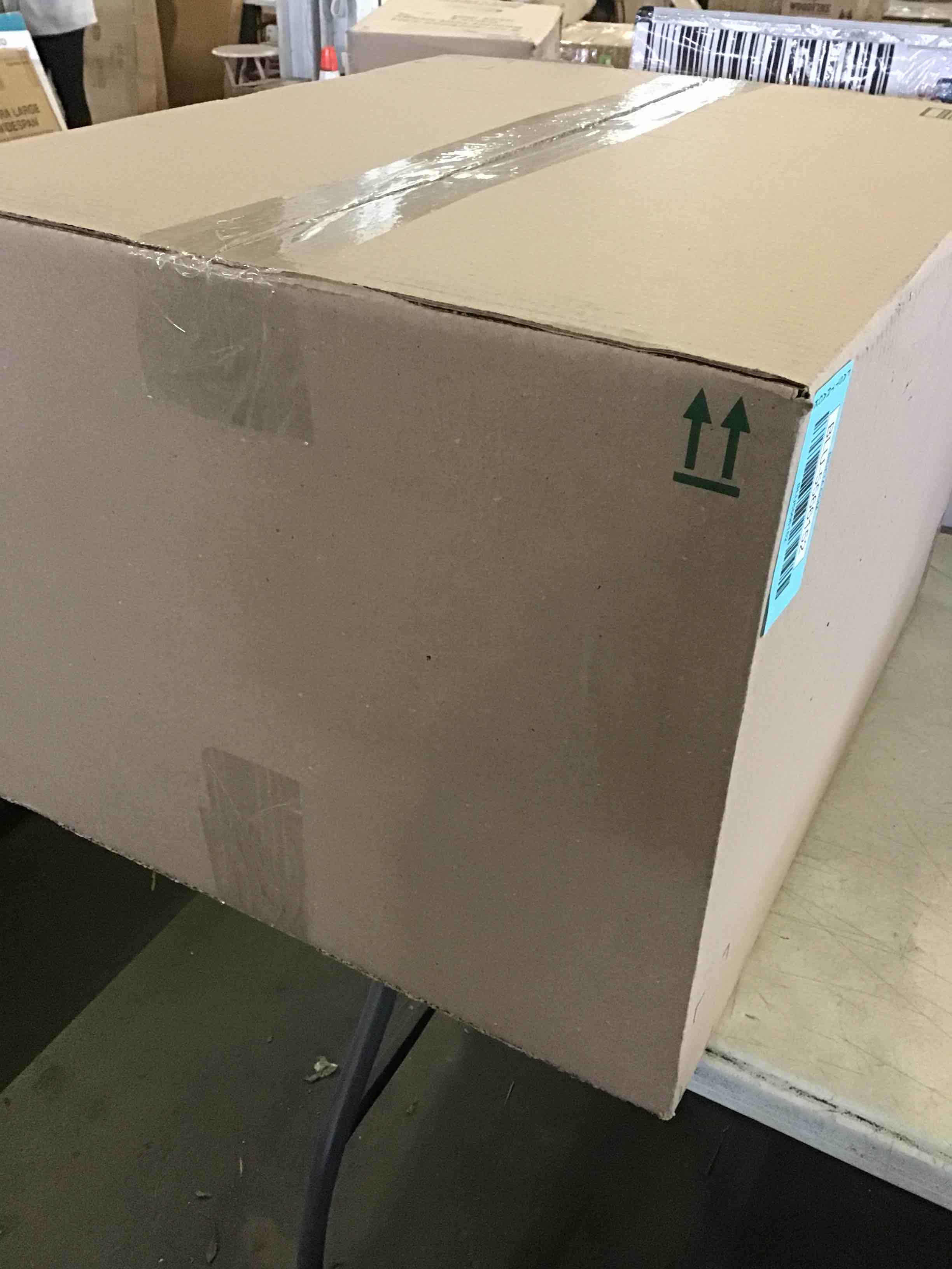 https://s3.amazonaws.com/lotting-images-prod/bidfta/BLU5566152_1703005110359.jpeg