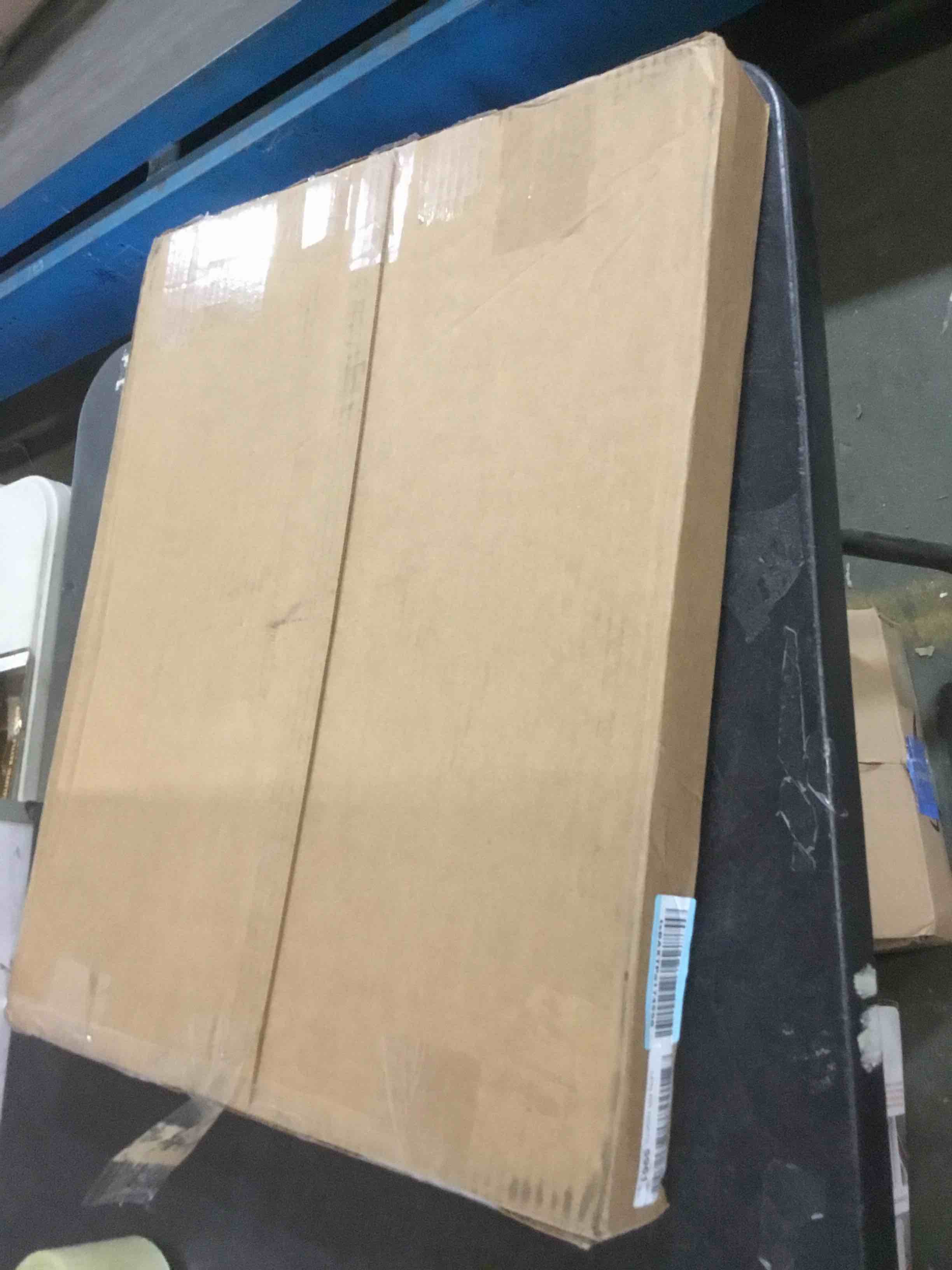https://s3.amazonaws.com/lotting-images-prod/bidfta/BLU5566413_1703092613199.jpeg