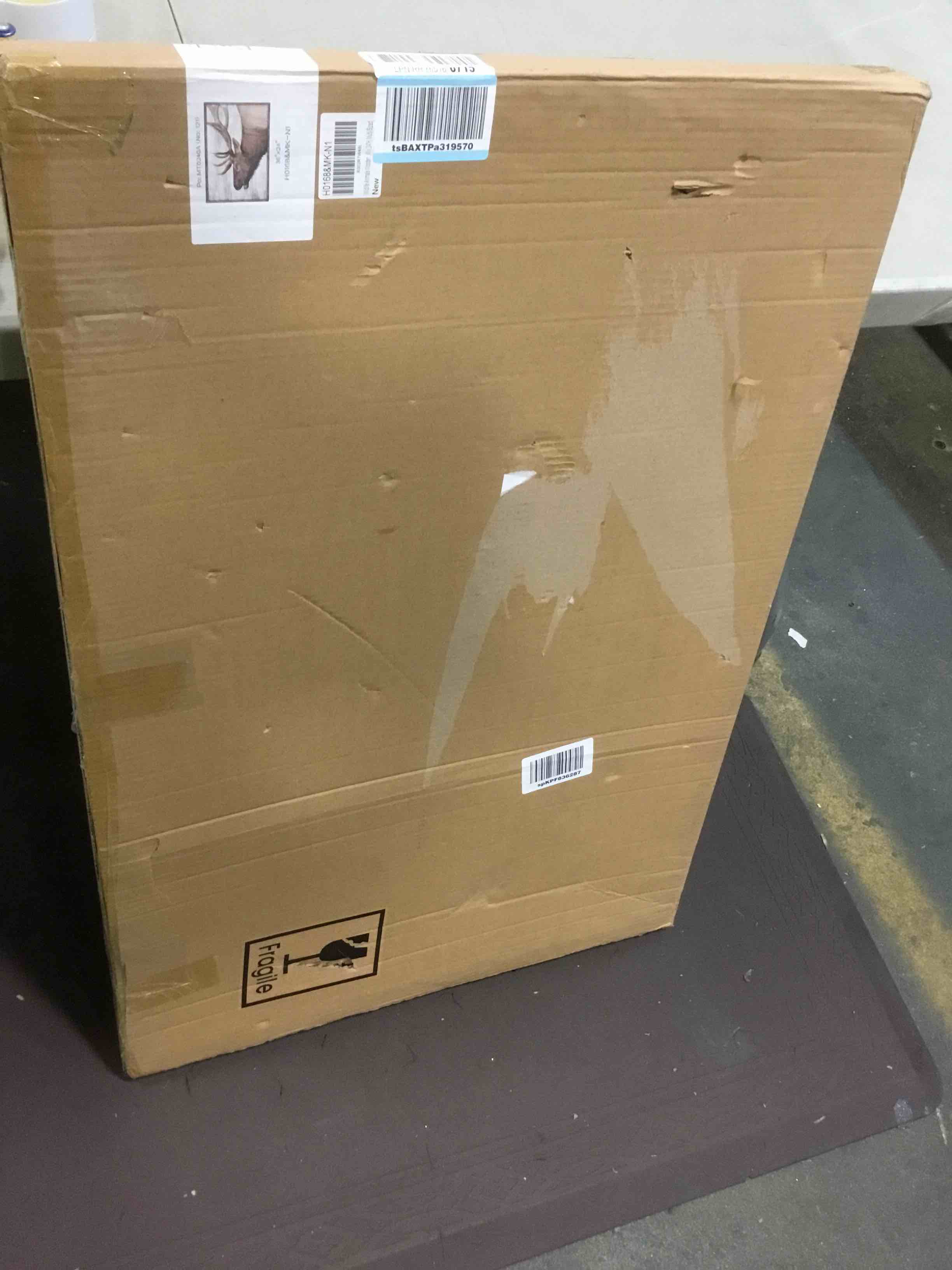 https://s3.amazonaws.com/lotting-images-prod/bidfta/BLU5566914_1703259786367.jpeg