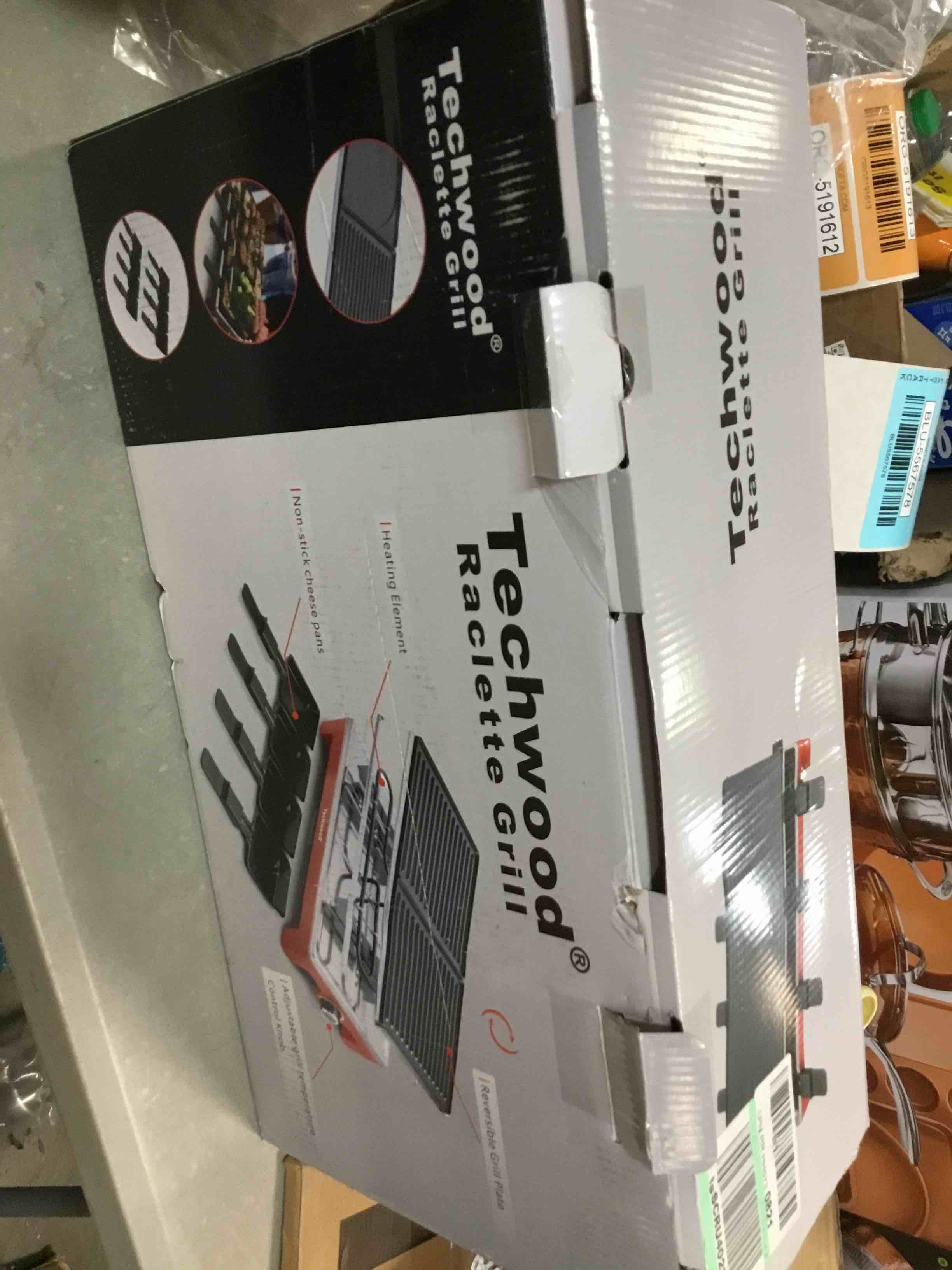 https://s3.amazonaws.com/lotting-images-prod/bidfta/BLU5567578_1703692231838.jpeg
