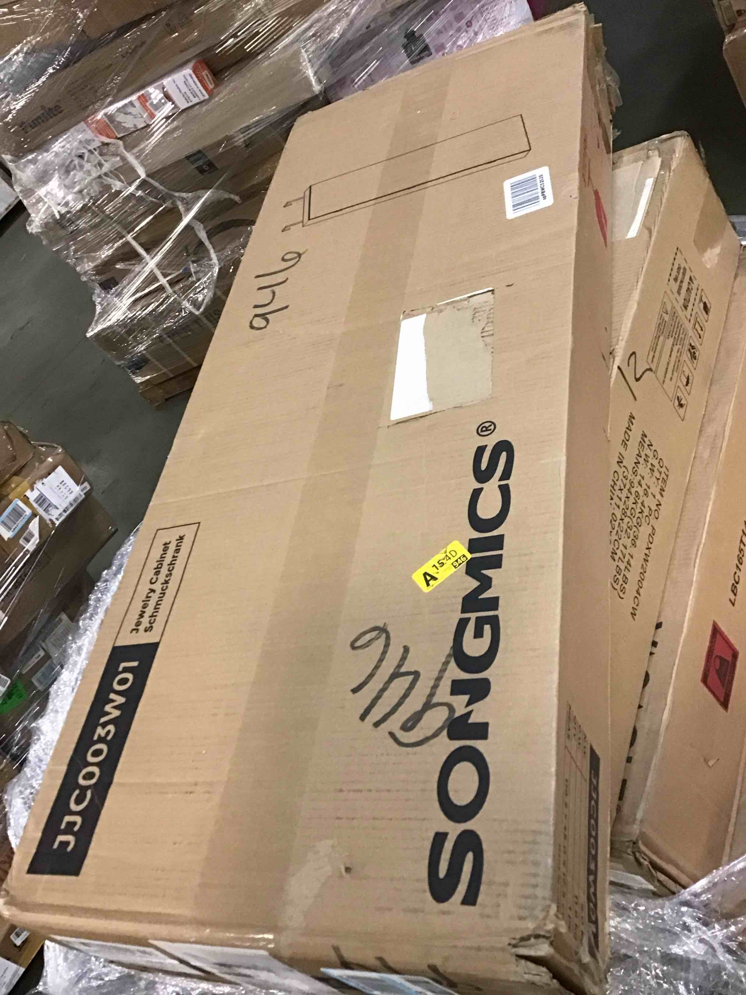 https://s3.amazonaws.com/lotting-images-prod/bidfta/BLU5567807_1704813944980.jpeg