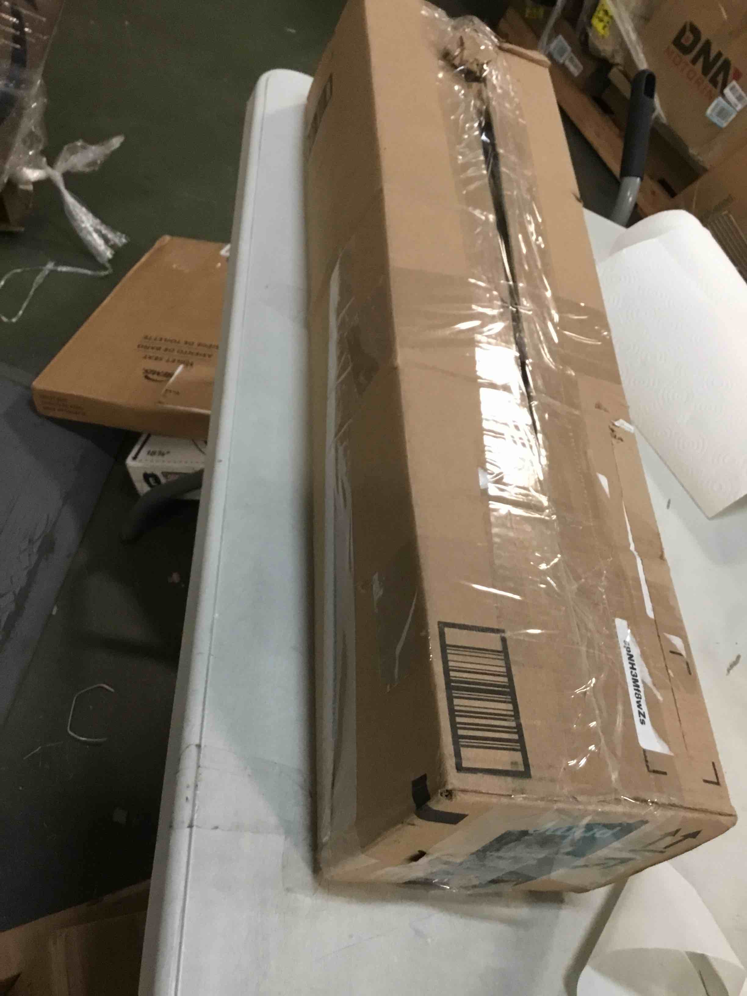 https://s3.amazonaws.com/lotting-images-prod/bidfta/BLU5568185_1705599035058.jpeg