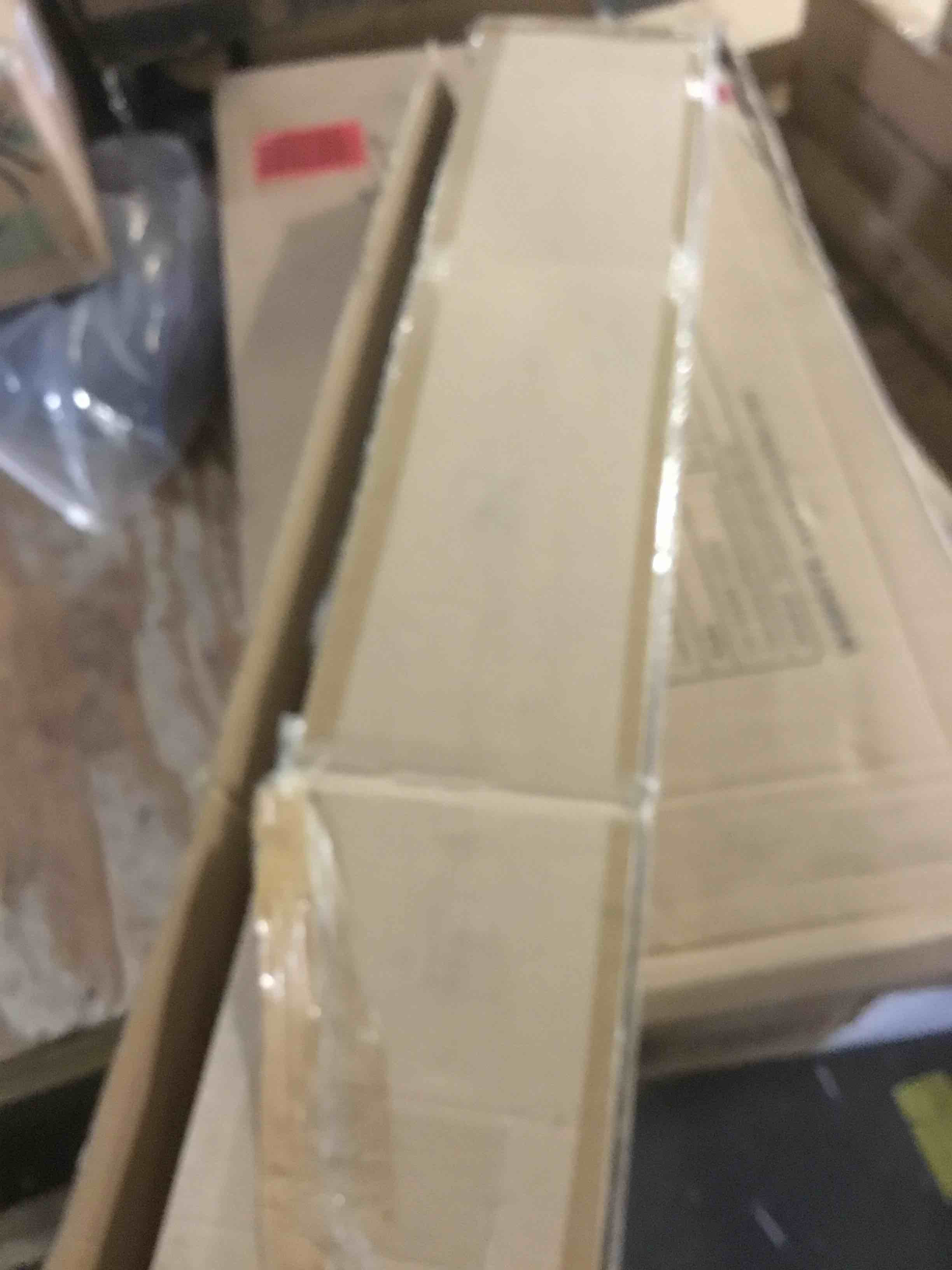 https://s3.amazonaws.com/lotting-images-prod/bidfta/BLU5568531_1702924305098.jpeg