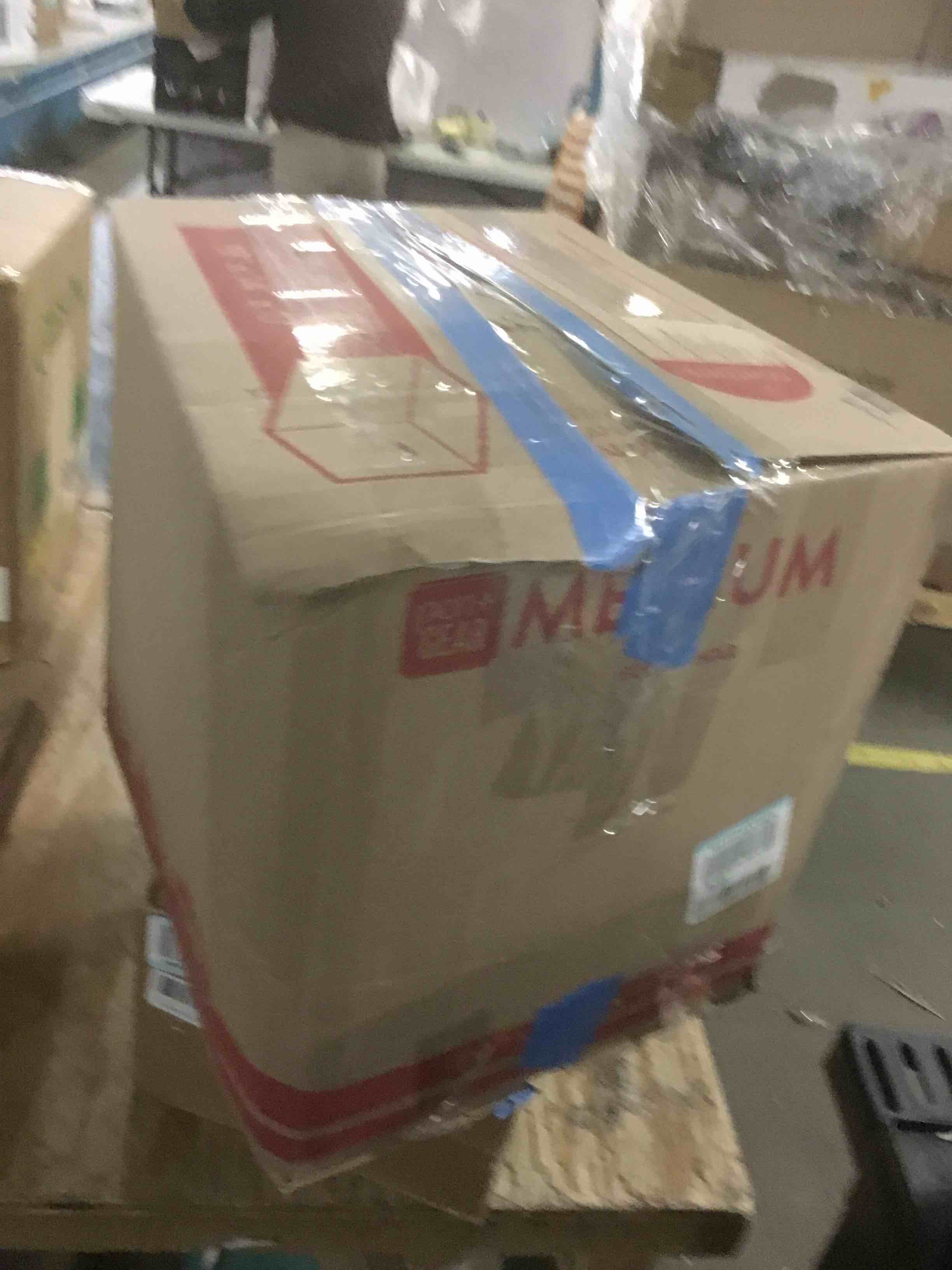 https://s3.amazonaws.com/lotting-images-prod/bidfta/BLU5568836_1703075791205.jpeg