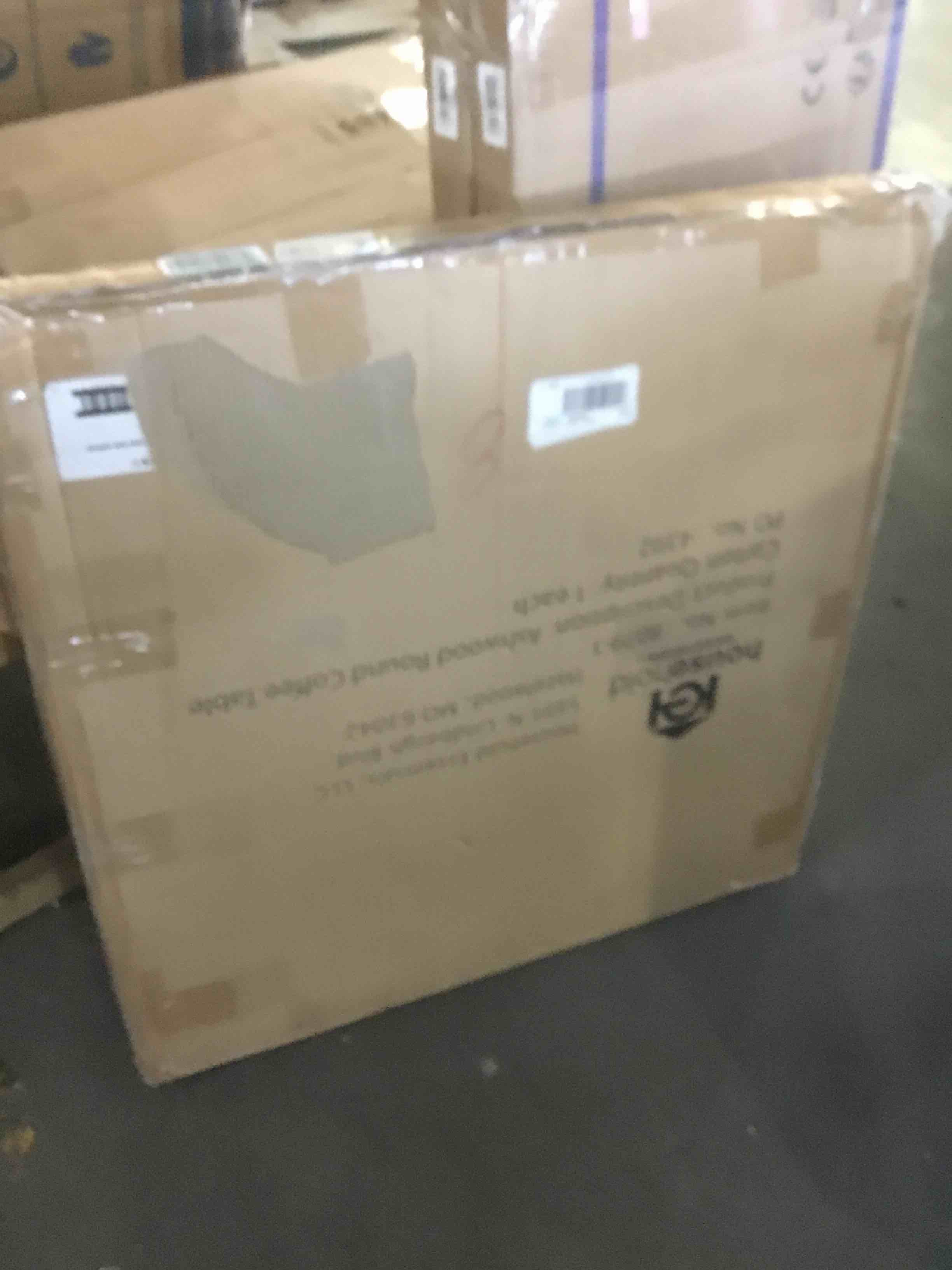 https://s3.amazonaws.com/lotting-images-prod/bidfta/BLU5568877_1703081175097.jpeg