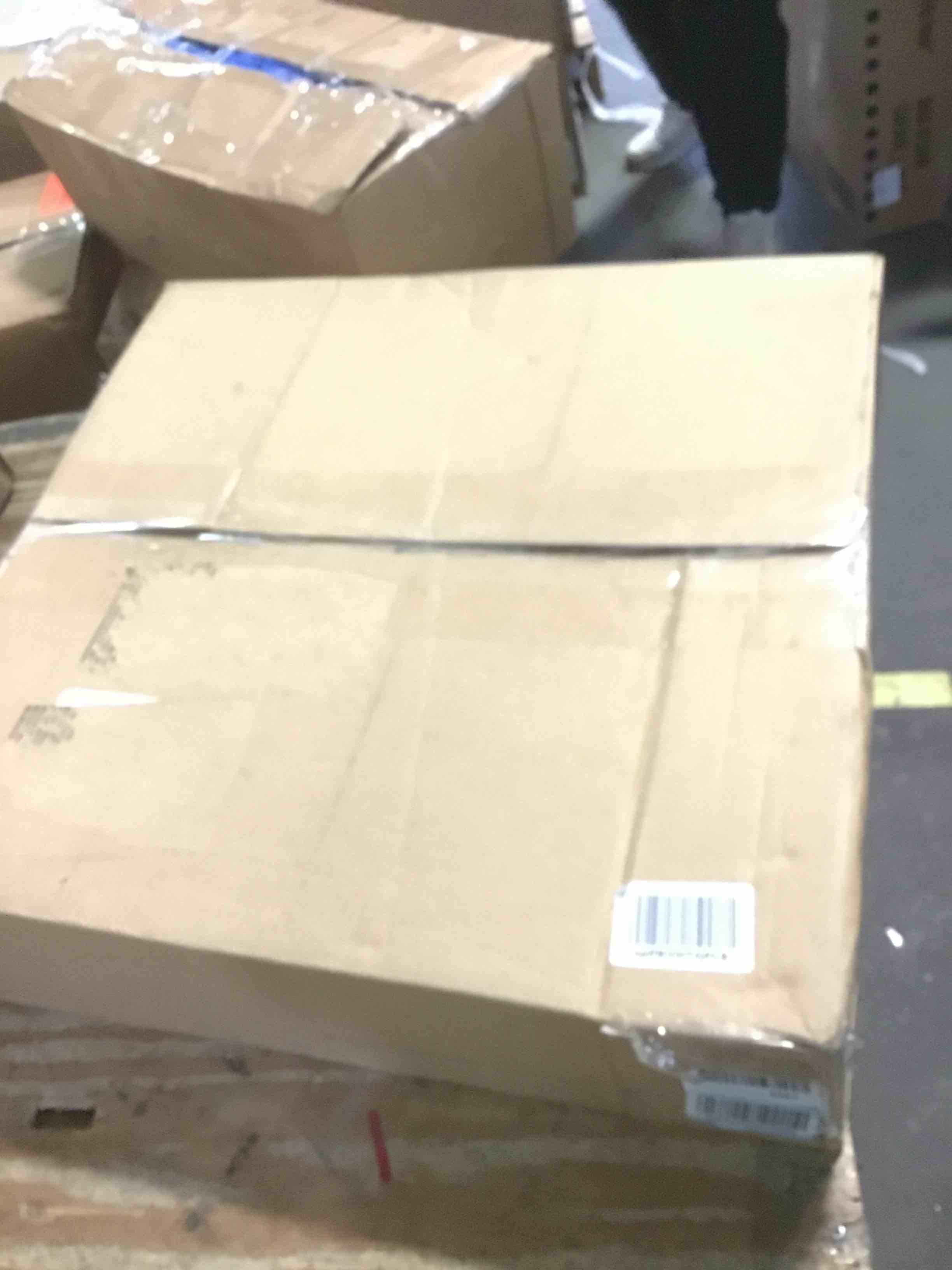 https://s3.amazonaws.com/lotting-images-prod/bidfta/BLU5569139_1703172707716.jpeg