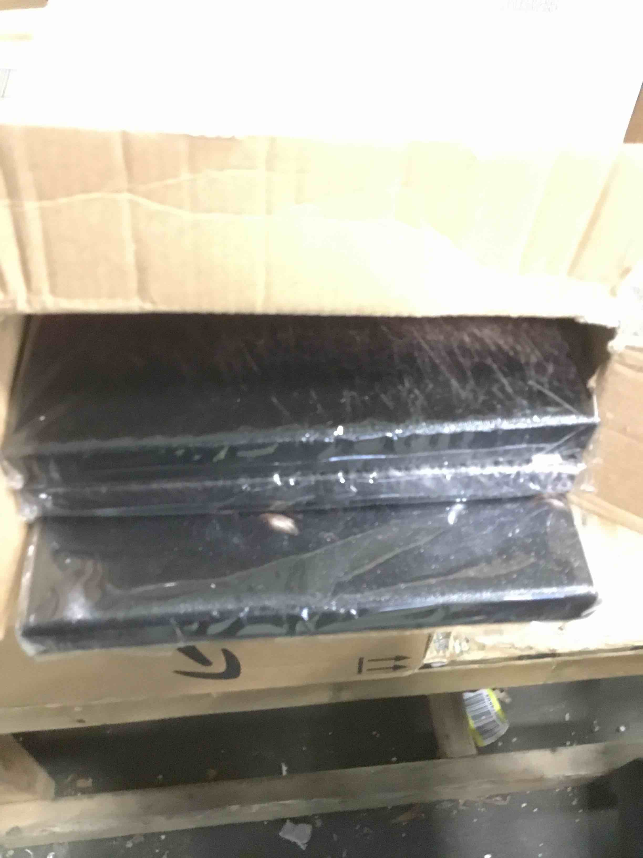 https://s3.amazonaws.com/lotting-images-prod/bidfta/BLU5569926_1703792260258.jpeg