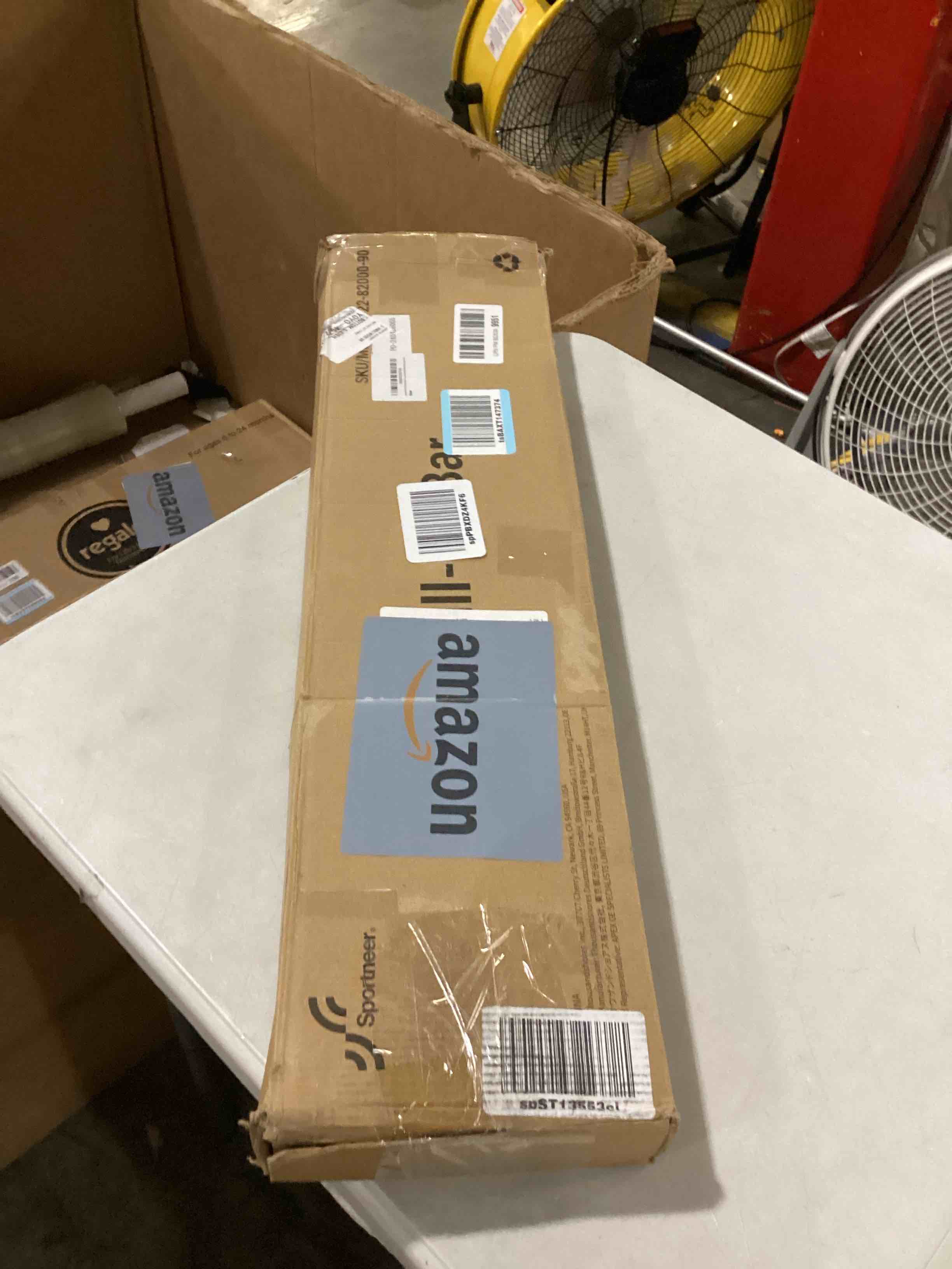 https://s3.amazonaws.com/lotting-images-prod/bidfta/BLU5580443_1726844589476.jpeg