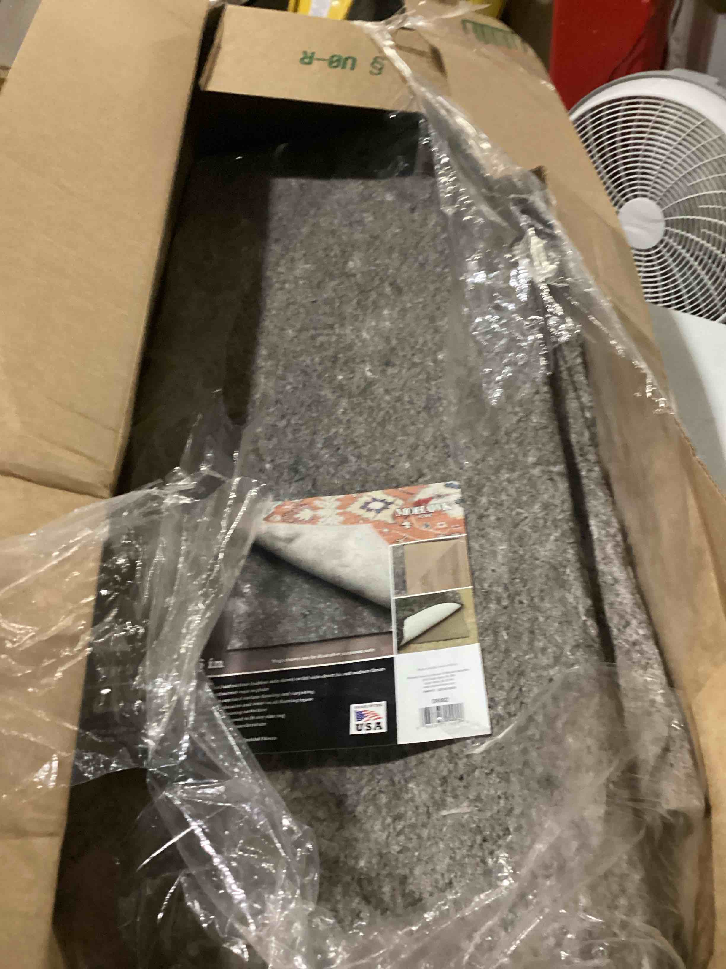 https://s3.amazonaws.com/lotting-images-prod/bidfta/BLU5580849_1727265301012.jpeg