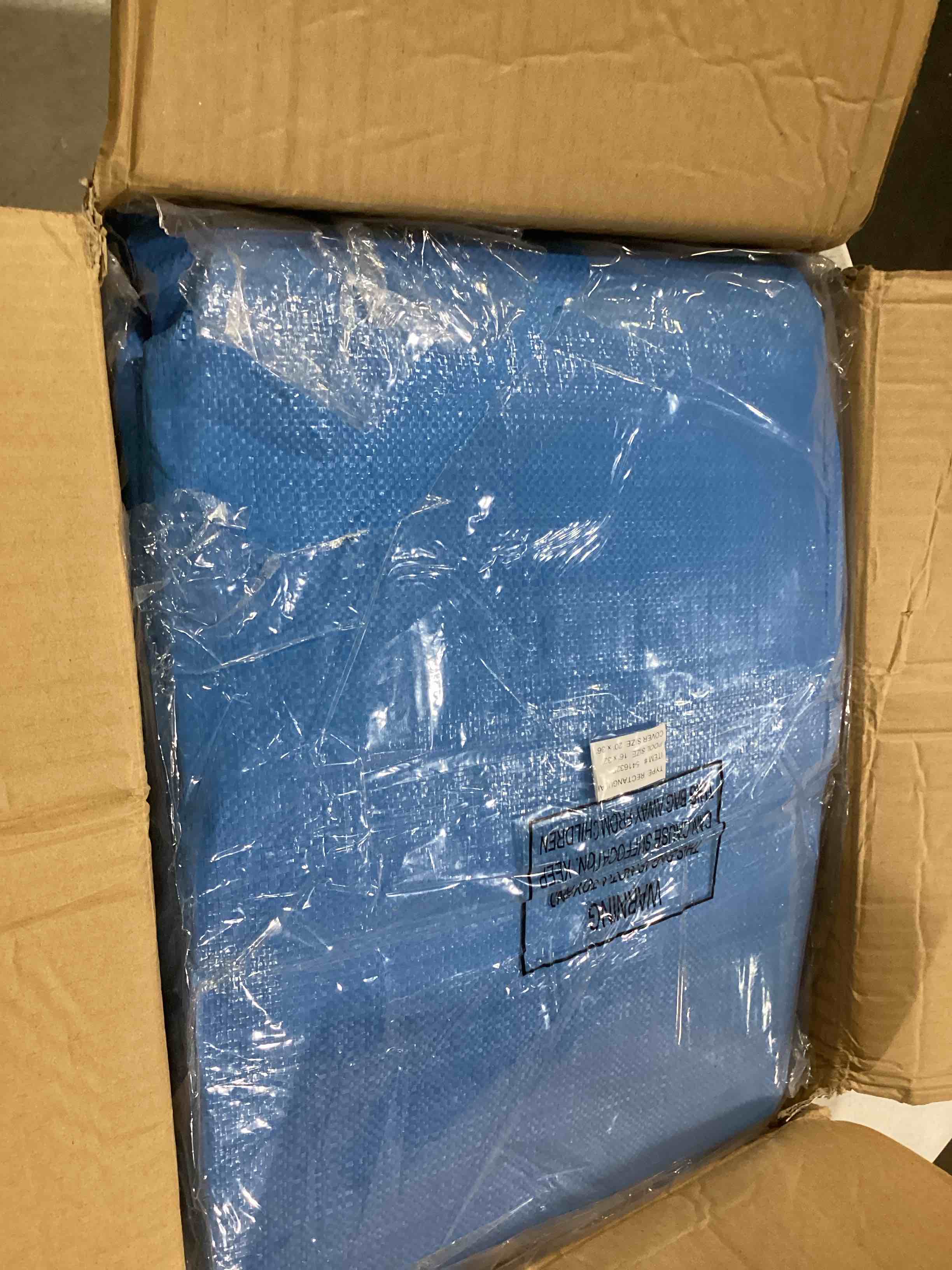 https://s3.amazonaws.com/lotting-images-prod/bidfta/BLU5581776_1728667043923.jpeg