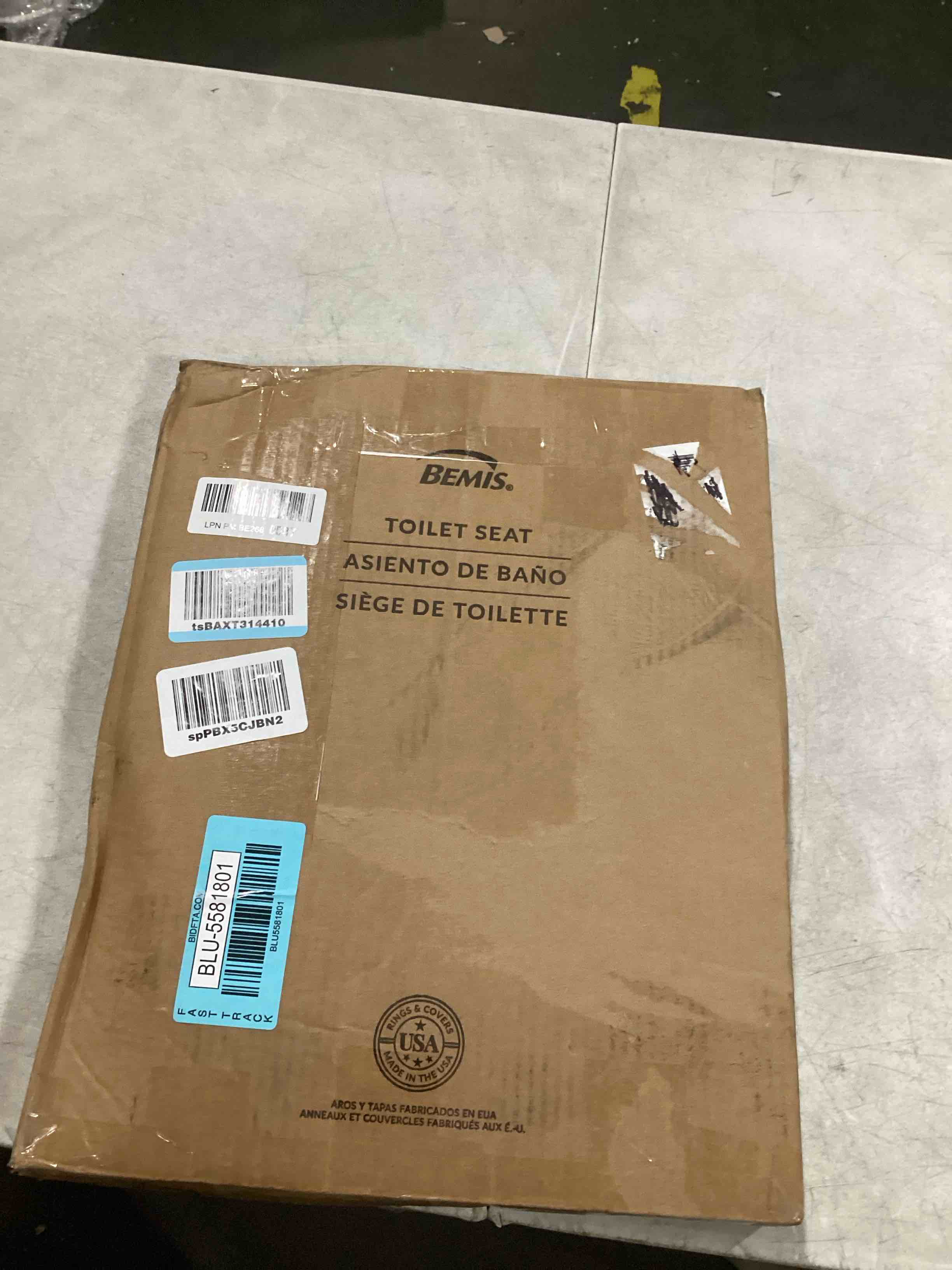 https://s3.amazonaws.com/lotting-images-prod/bidfta/BLU5581801_1728671550302.jpeg