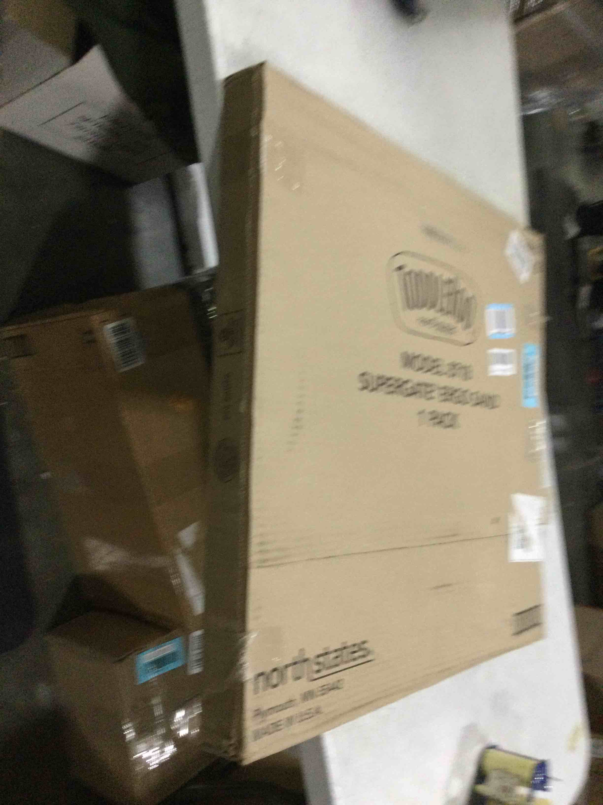 https://s3.amazonaws.com/lotting-images-prod/bidfta/BLU5581869_1728917834534.jpeg
